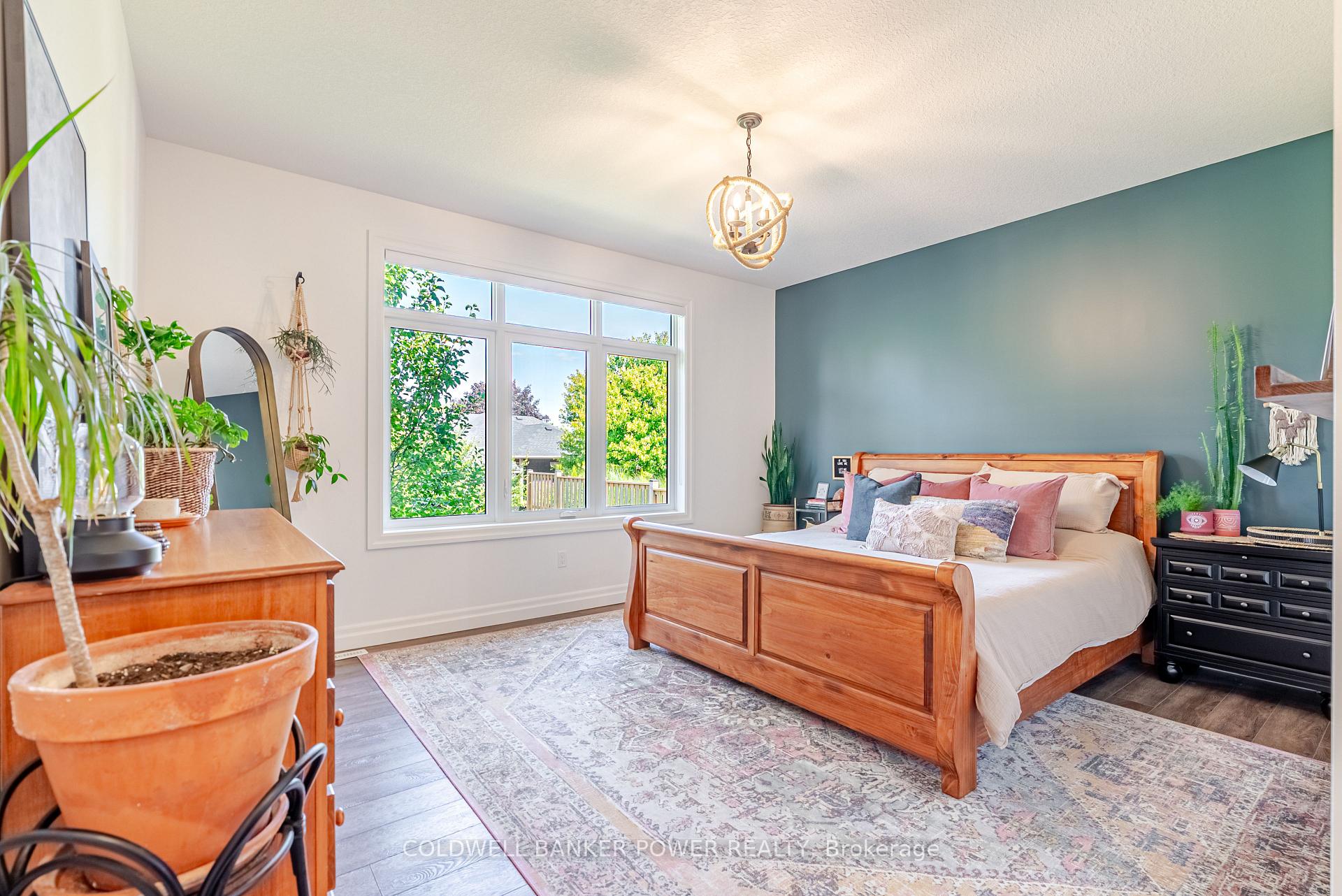 Photo 17 of 21 Edgeview Crescent, Middlesex Centre, Komoka — HOMEH