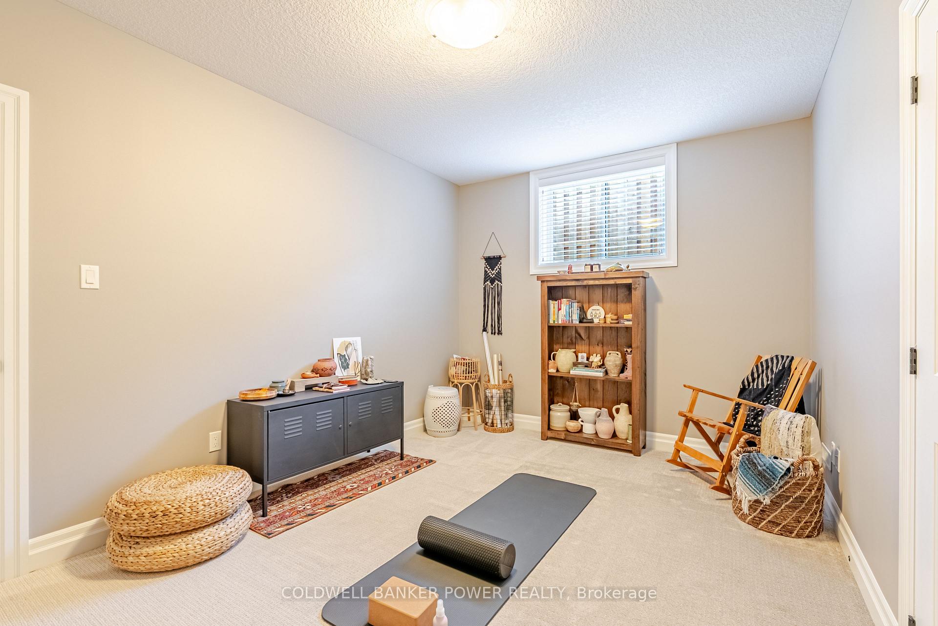 Photo 38 of 21 Edgeview Crescent, Middlesex Centre, Komoka — HOMEH