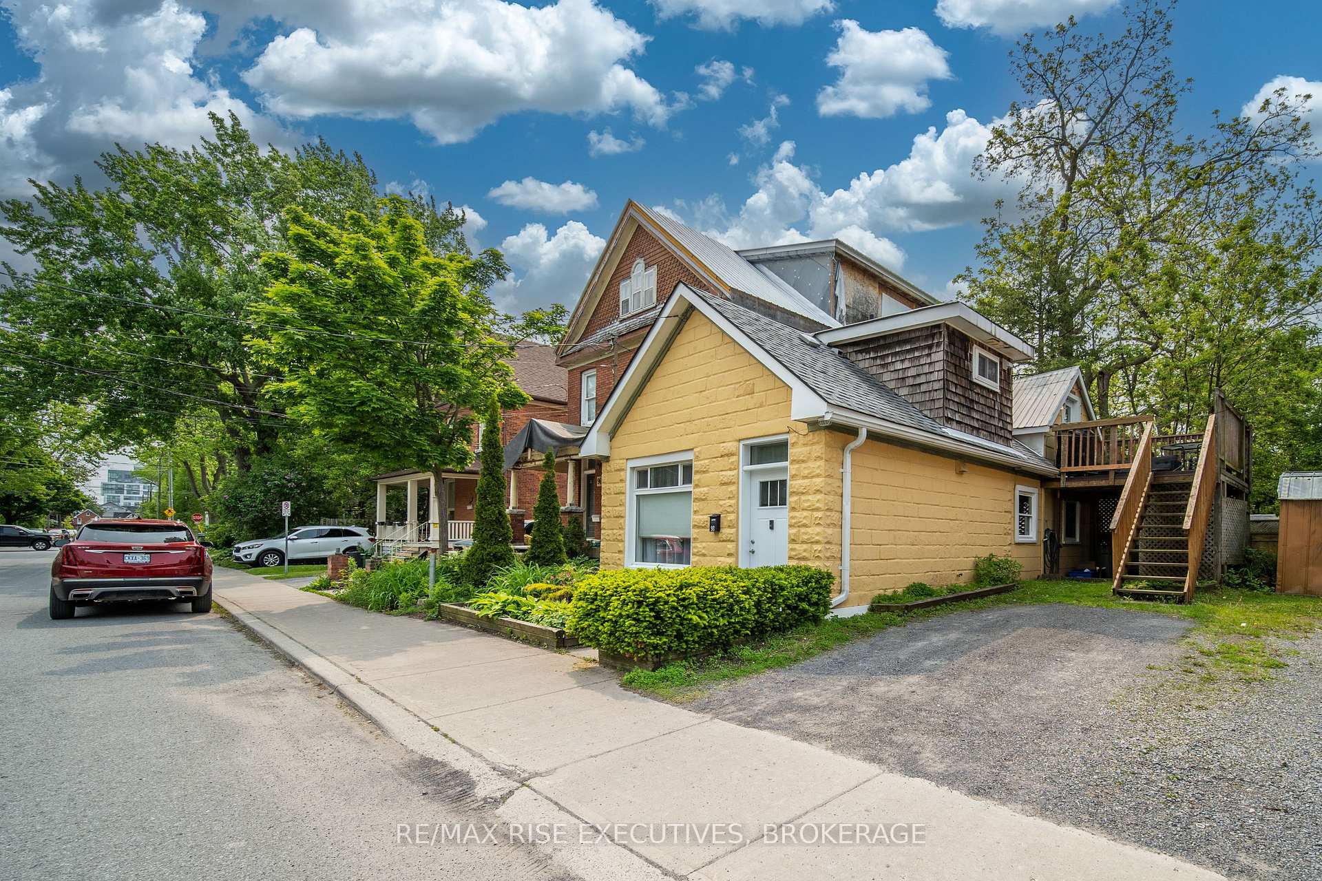 Photo 2 of 98 Mack Street, Kingston, Central City East — HOMEH