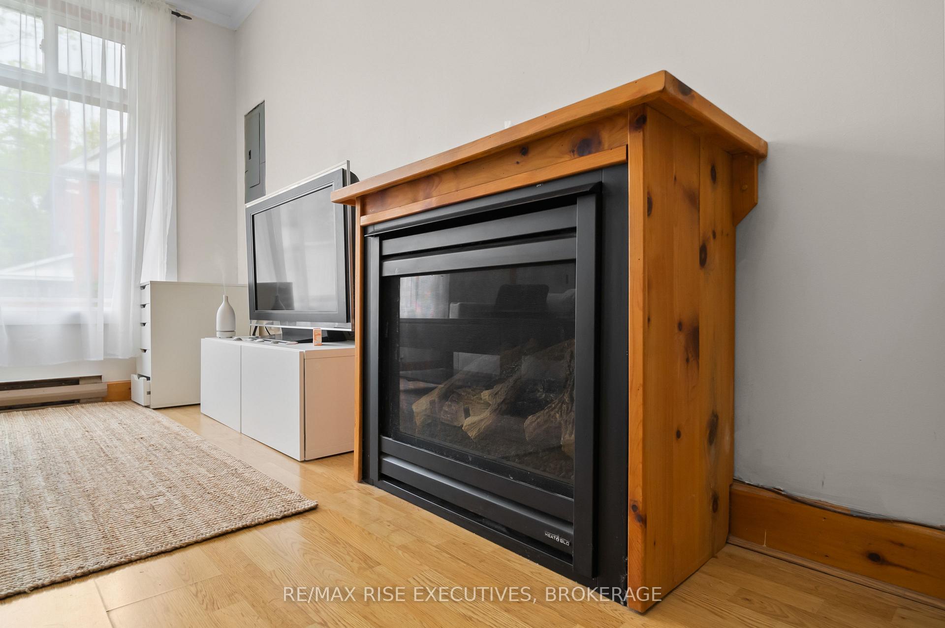 Photo 9 of 98 Mack Street, Kingston, Central City East — HOMEH