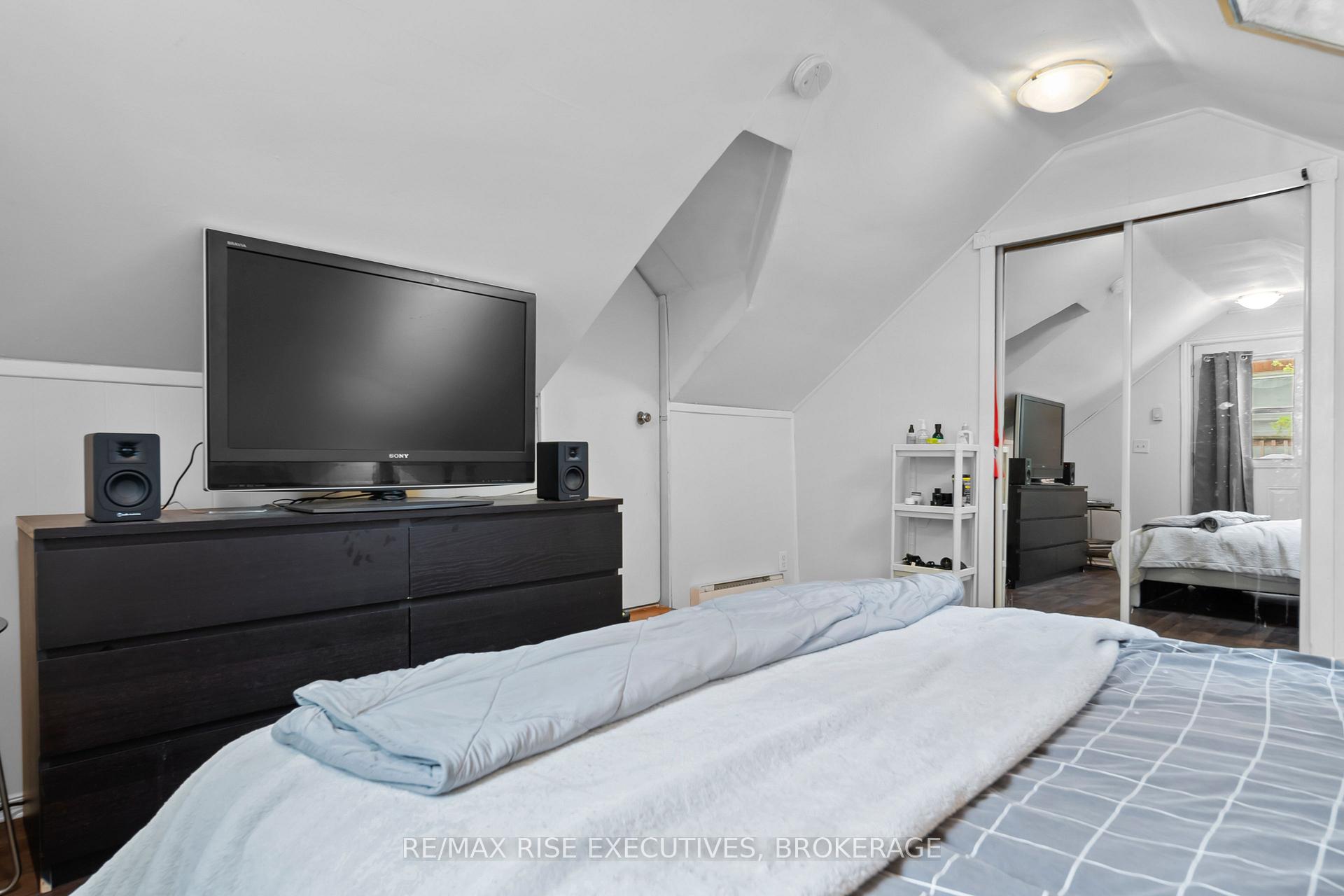 Photo 20 of 98 Mack Street, Kingston, Central City East — HOMEH