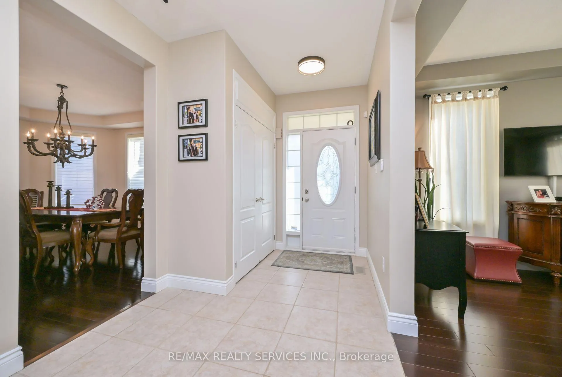 Photo 5 of 876 Challinor Terrace, Milton, Harrison — HOMEH