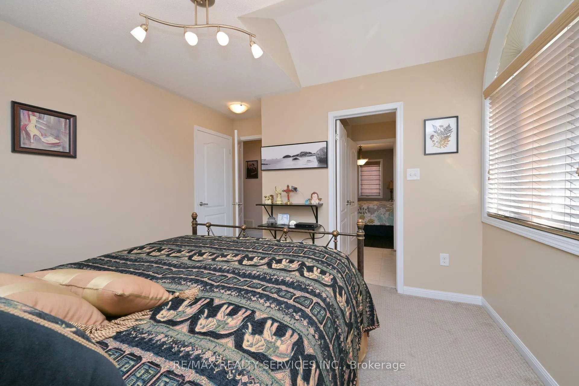 Photo 28 of 876 Challinor Terrace, Milton, Harrison — HOMEH