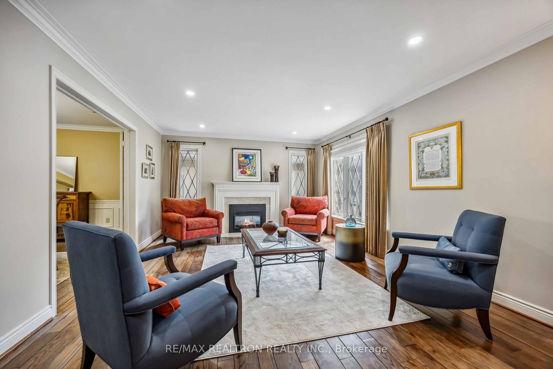 Photo 9 of 16 Ida Street, Markham, Thornhill — HOMEH
