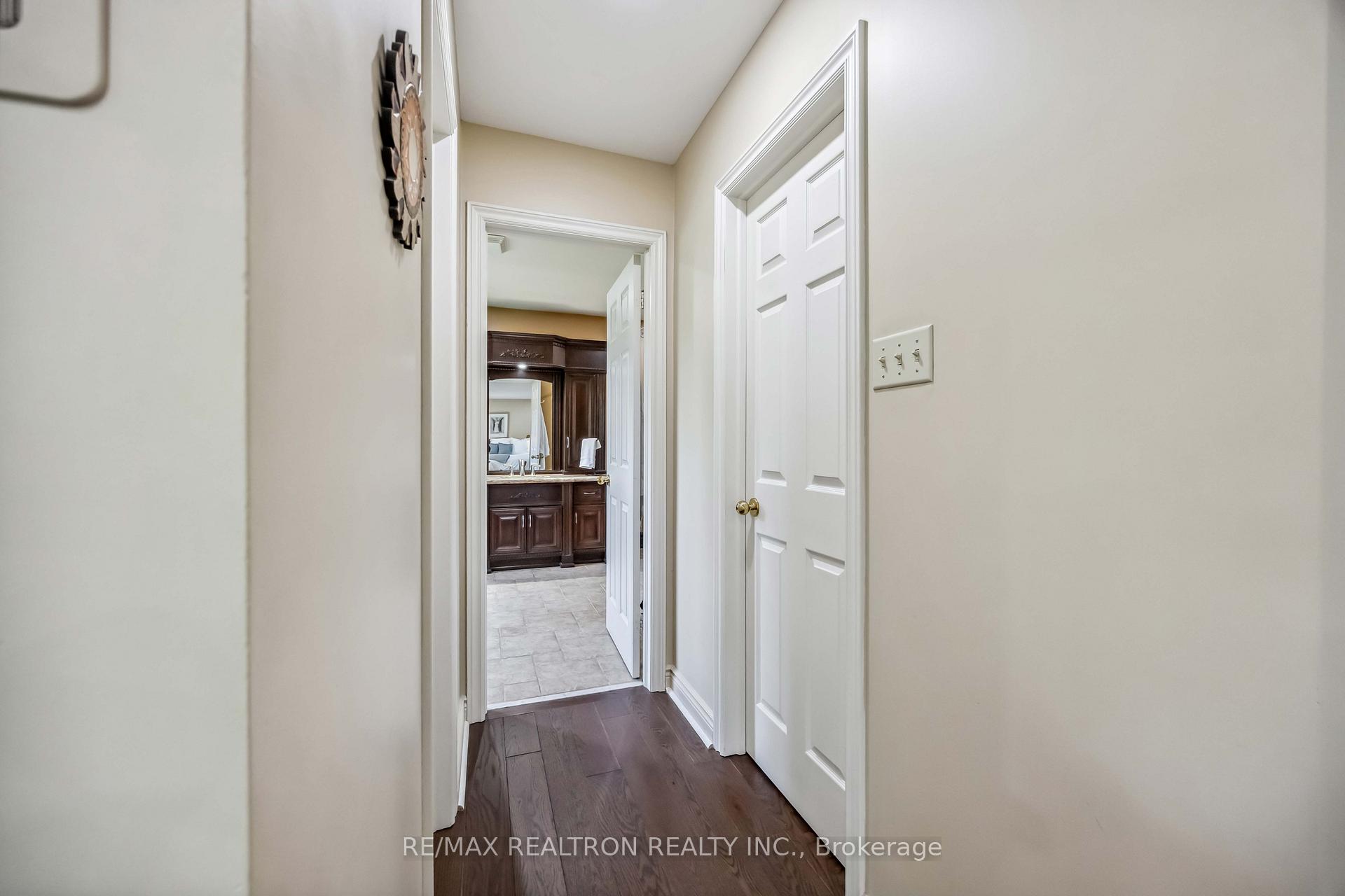 Photo 24 of 16 Ida Street, Markham, Thornhill — HOMEH