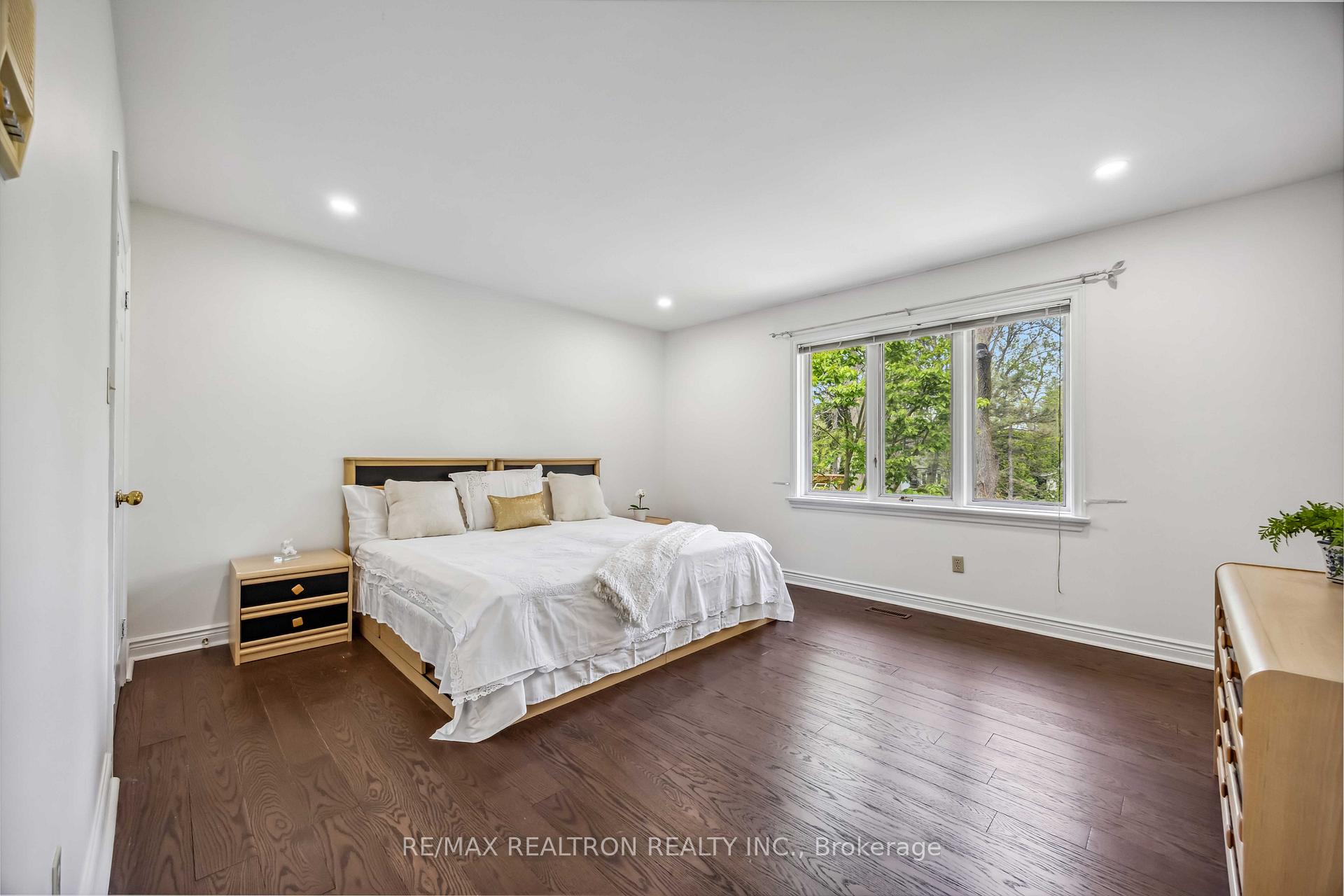 Photo 30 of 16 Ida Street, Markham, Thornhill — HOMEH