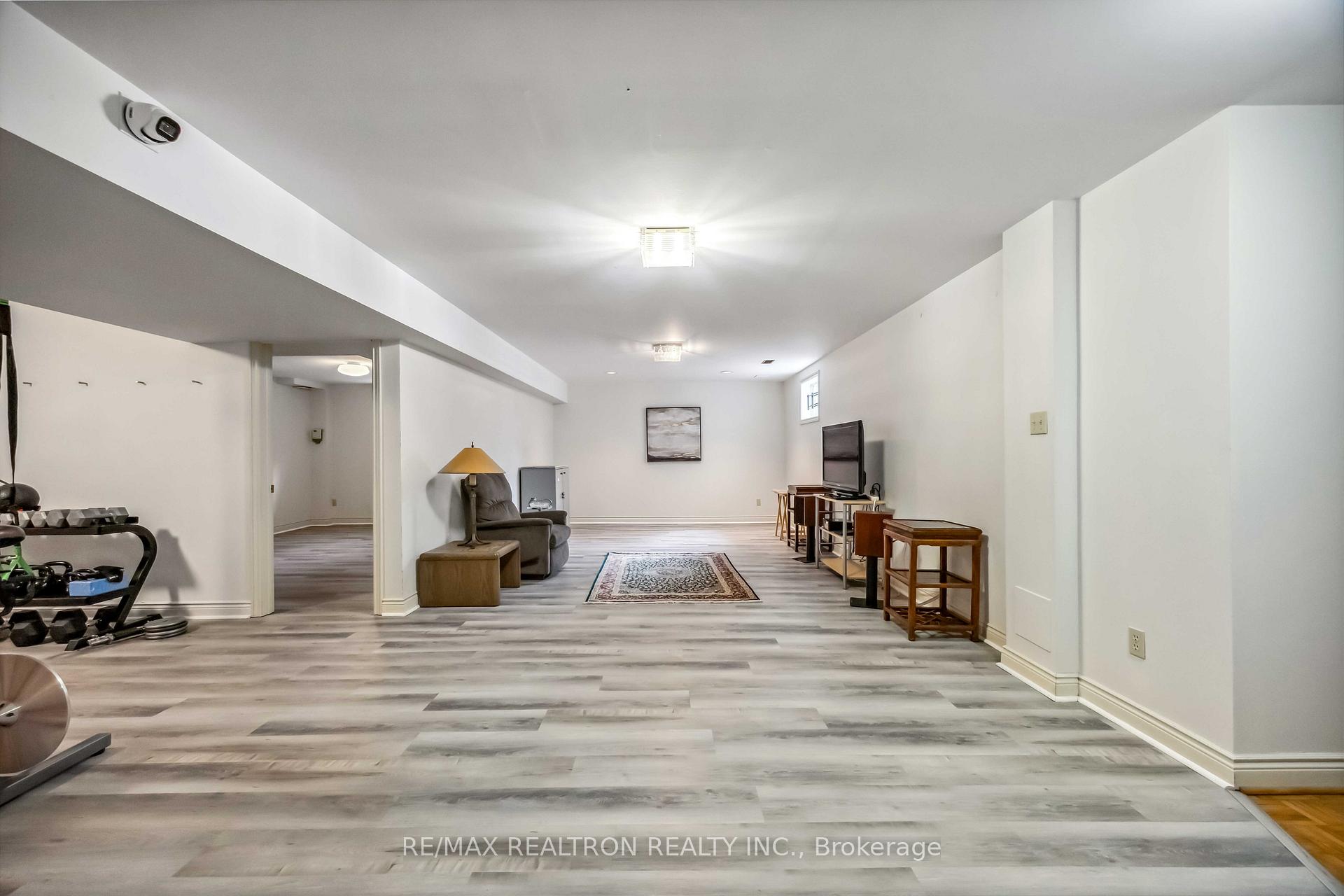 Photo 37 of 16 Ida Street, Markham, Thornhill — HOMEH