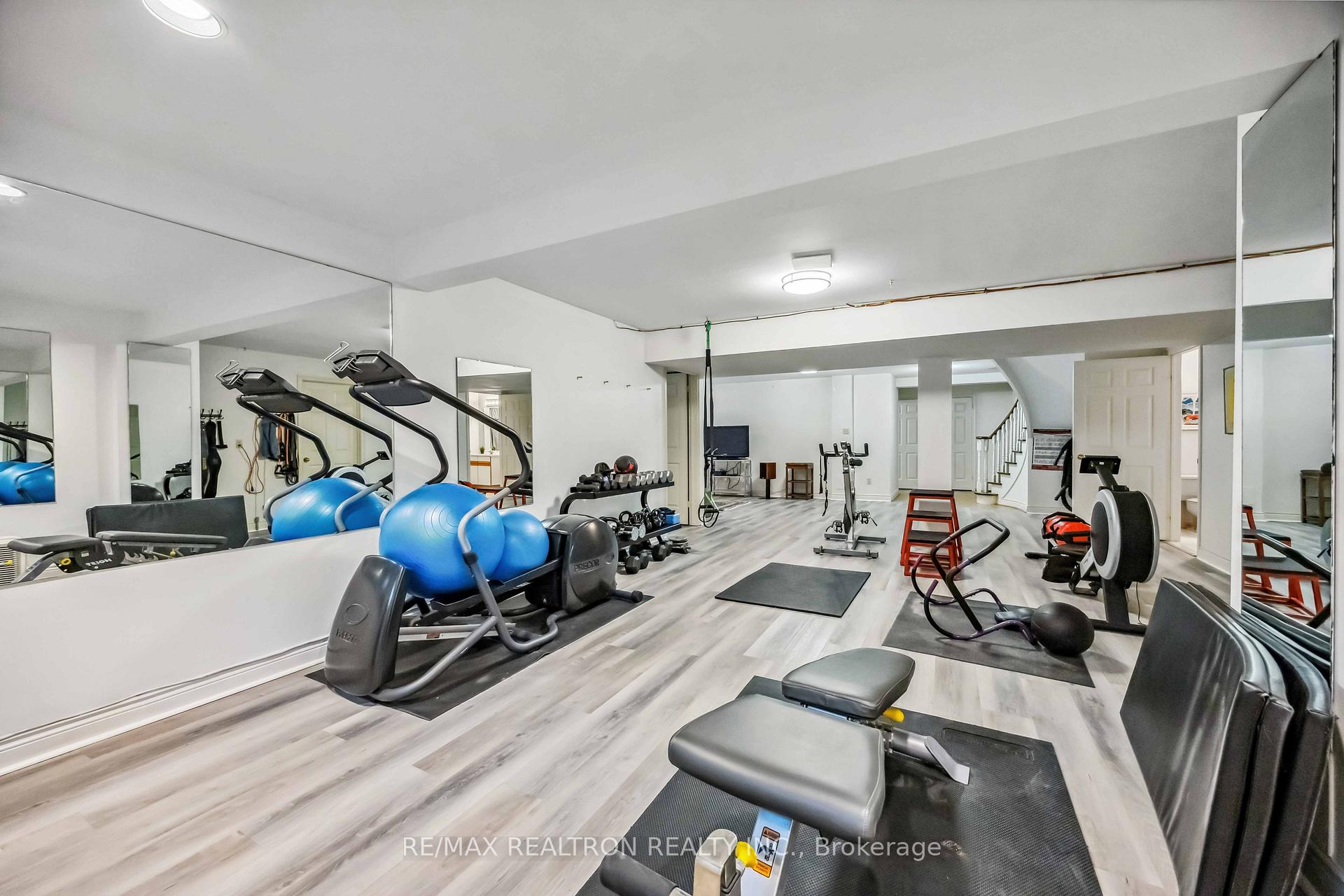 Photo 38 of 16 Ida Street, Markham, Thornhill — HOMEH