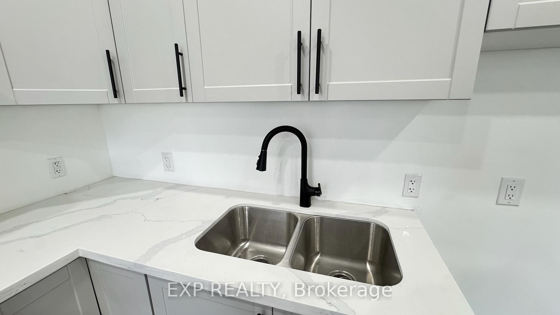 Photo 16 of Unit 1, 425 Cannon Street E, Hamilton, Landsdale — HOMEH