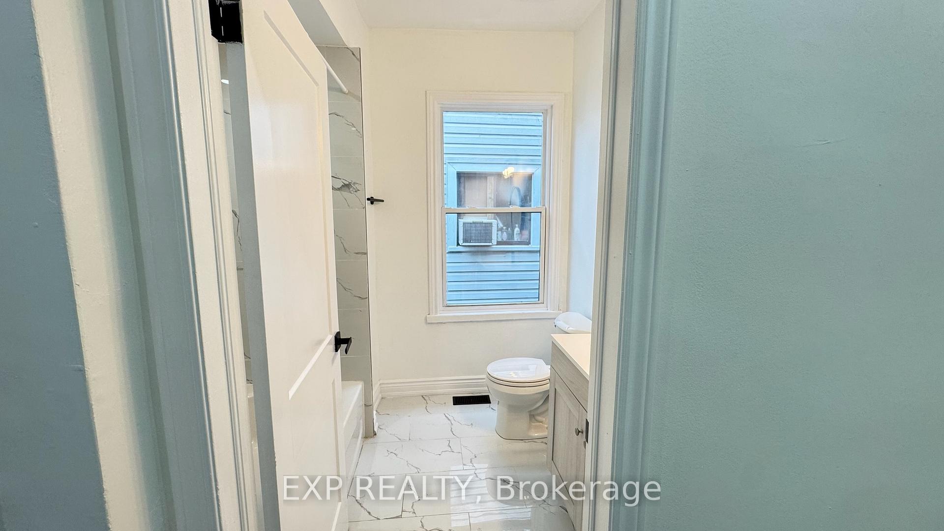 Photo 21 of Unit 1, 425 Cannon Street E, Hamilton, Landsdale — HOMEH