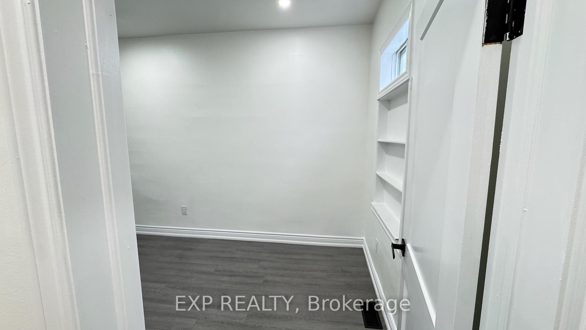 Photo 25 of Unit 1, 425 Cannon Street E, Hamilton, Landsdale — HOMEH