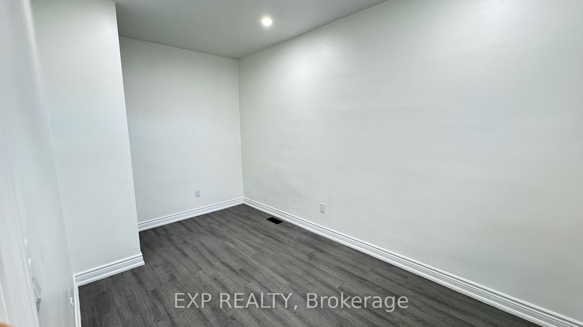 Photo 26 of Unit 1, 425 Cannon Street E, Hamilton, Landsdale — HOMEH