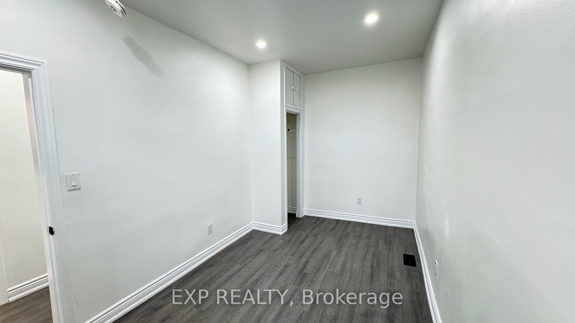 Photo 29 of Unit 1, 425 Cannon Street E, Hamilton, Landsdale — HOMEH