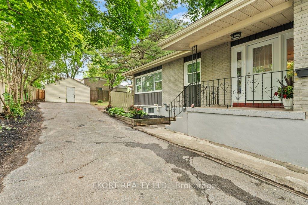 Photo 32 of 721 King Street W, Kingston, Central City West — HOMEH
