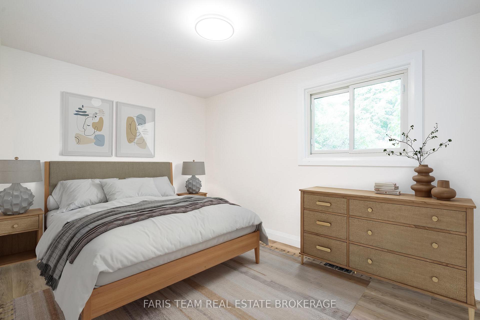 Photo 18 of 356 Lescaut Road, Midland — HOMEH