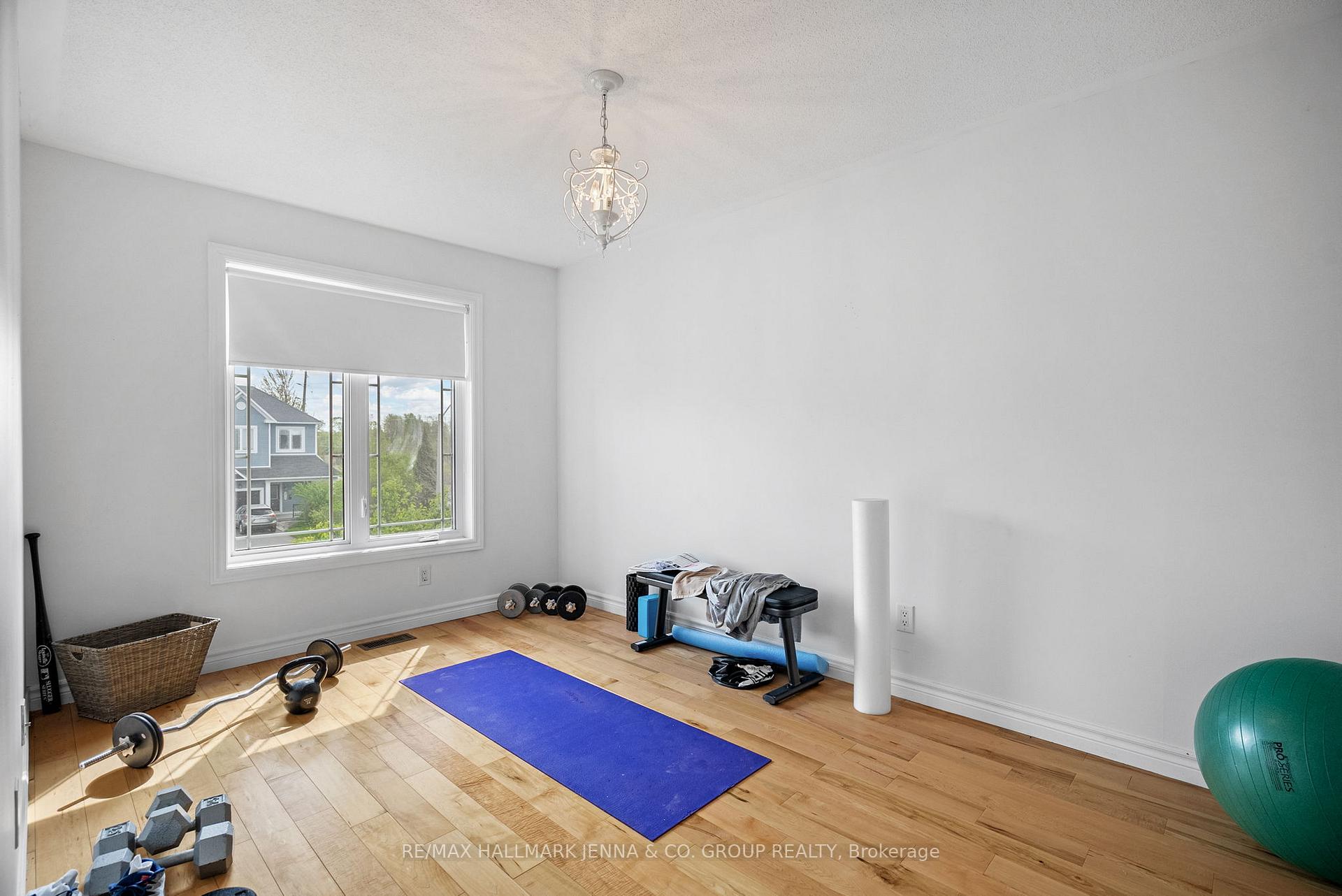 Photo 25 of 277 Catamount Court, Ottawa, Kanata - Emerald Meadows/Trailwest — HOMEH