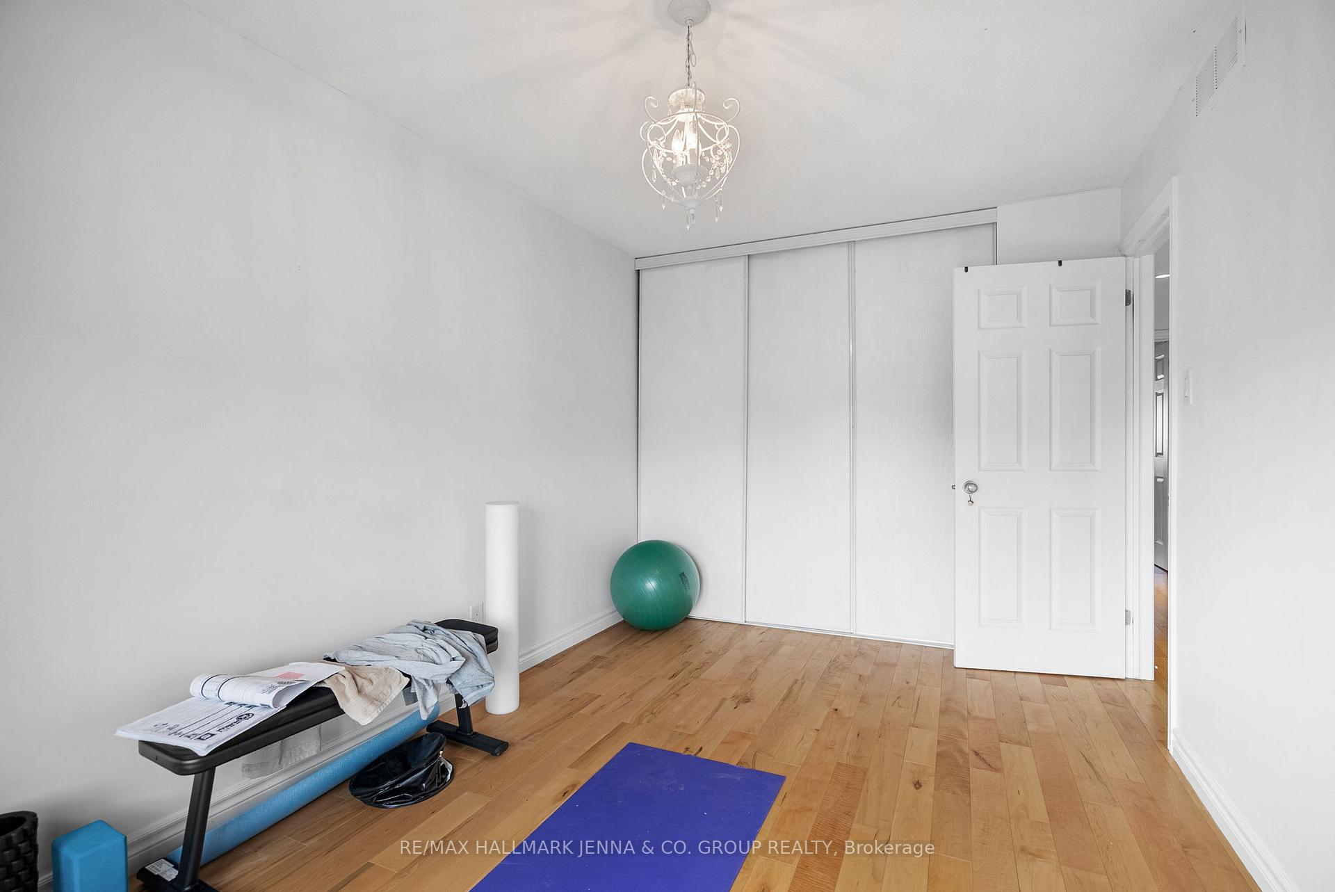 Photo 26 of 277 Catamount Court, Ottawa, Kanata - Emerald Meadows/Trailwest — HOMEH