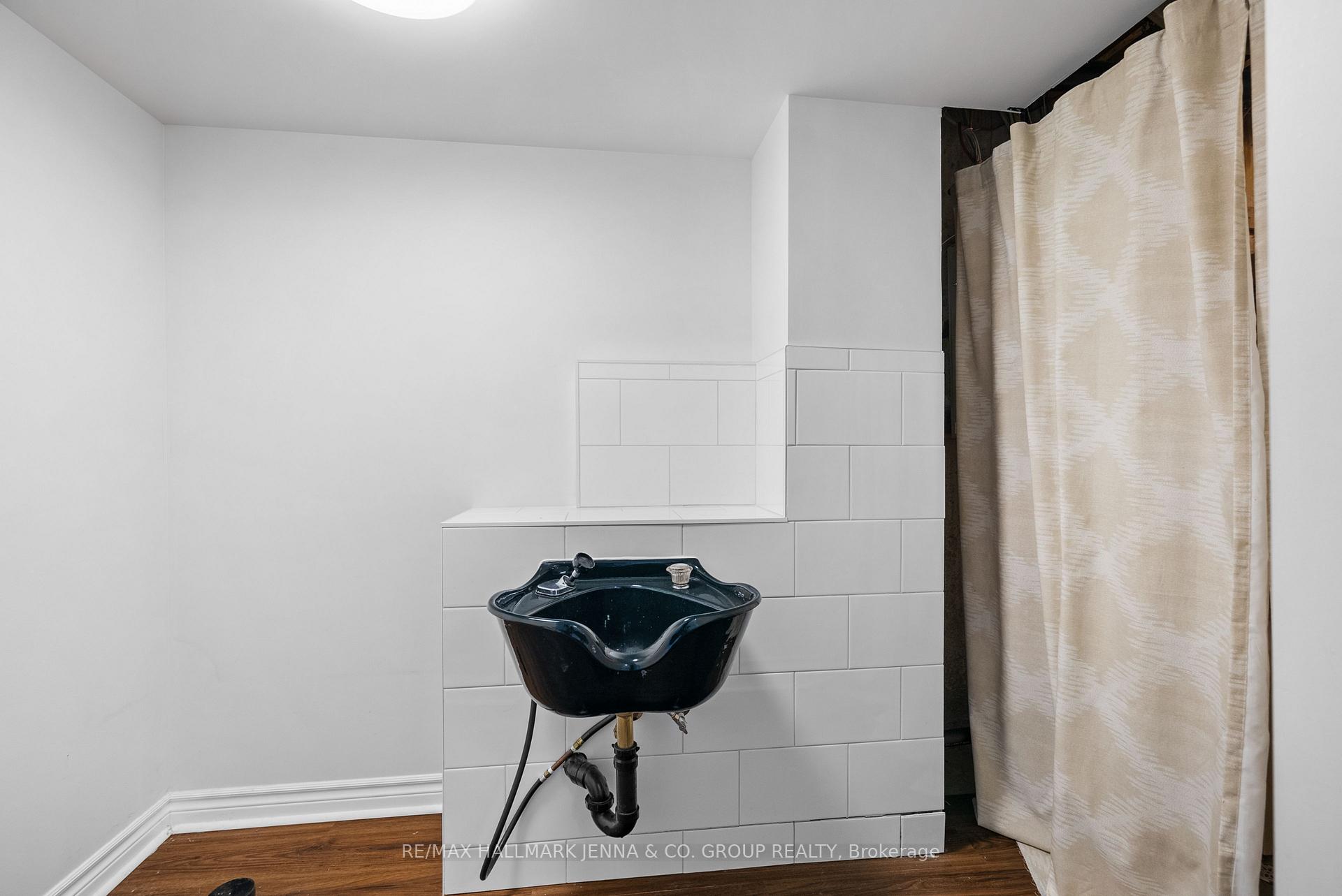 Photo 31 of 277 Catamount Court, Ottawa, Kanata - Emerald Meadows/Trailwest — HOMEH