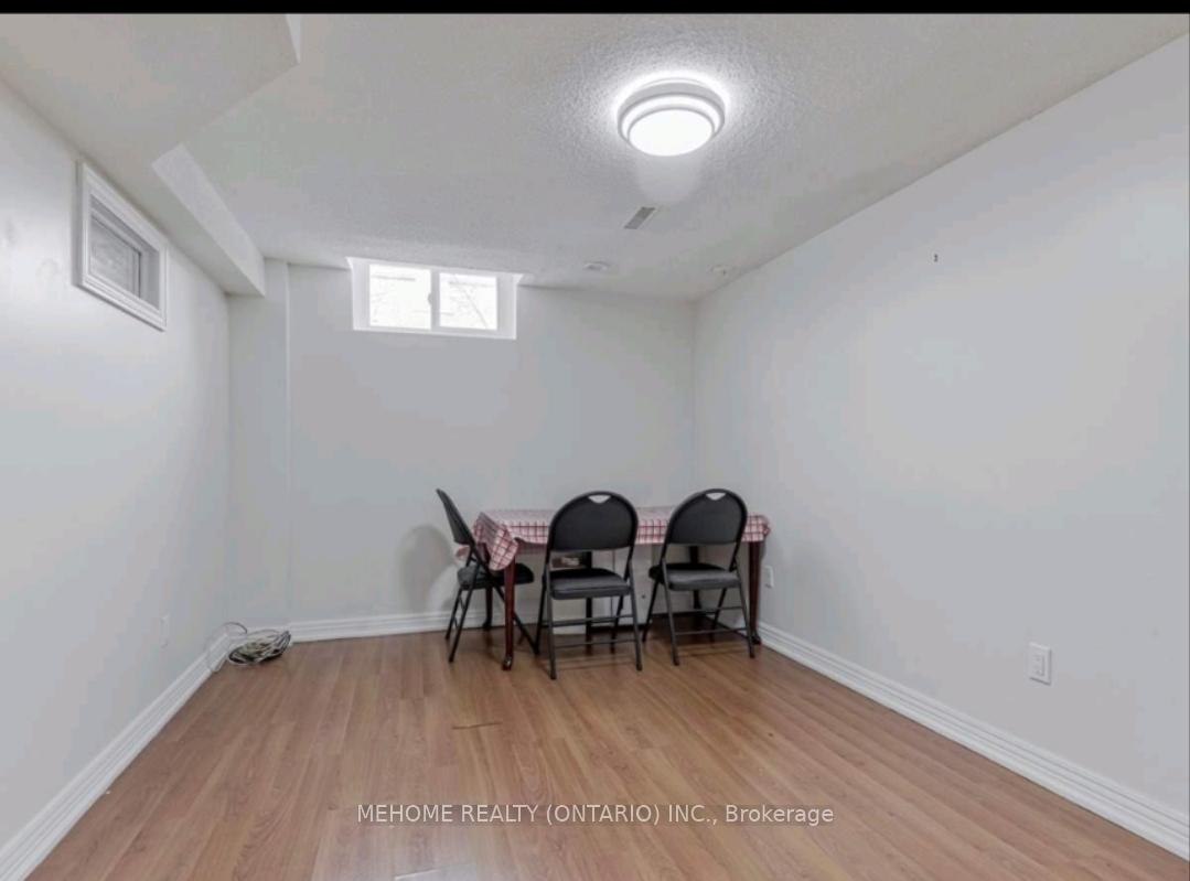 Photo 14 of BSTM 4 Wincanton Road, Markham, Milliken Mills East — HOMEH