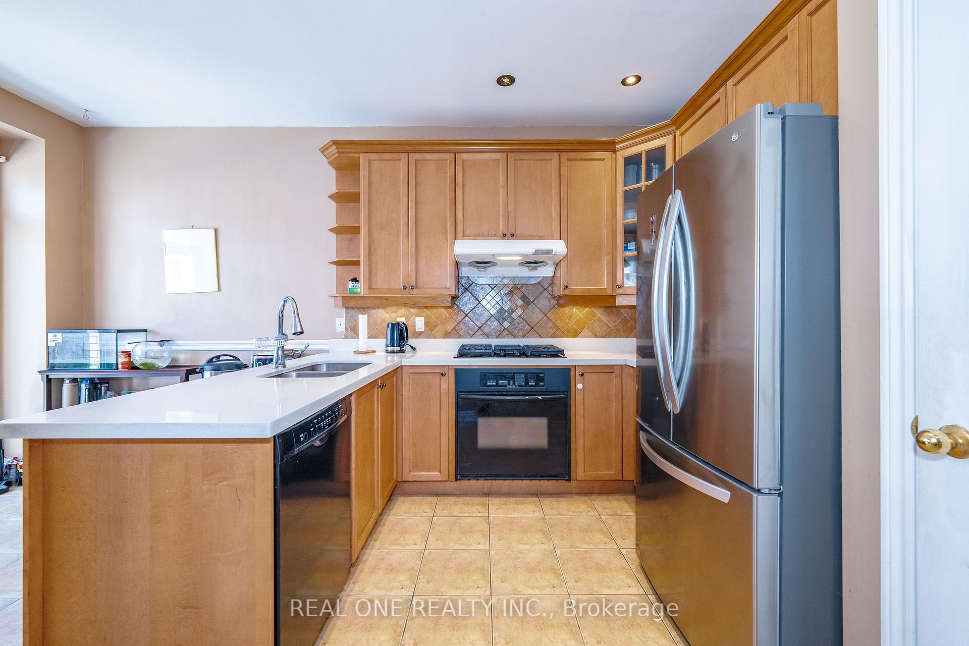Photo 9 of 40 Saffron Street, Markham, Greensborough — HOMEH