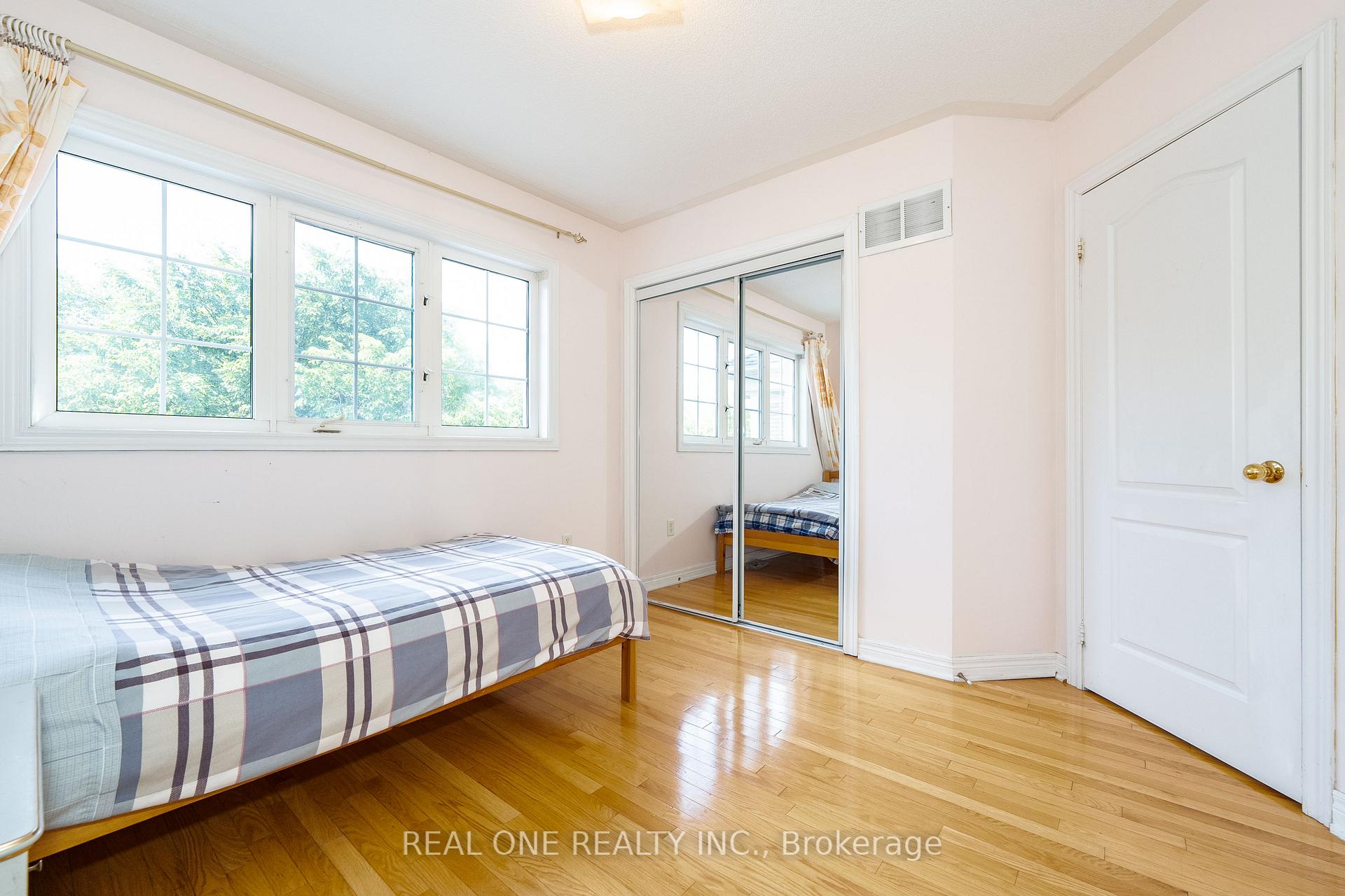 Photo 14 of 40 Saffron Street, Markham, Greensborough — HOMEH
