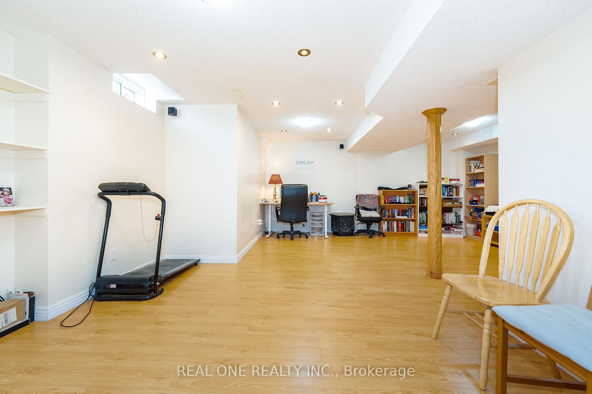 Photo 20 of 40 Saffron Street, Markham, Greensborough — HOMEH
