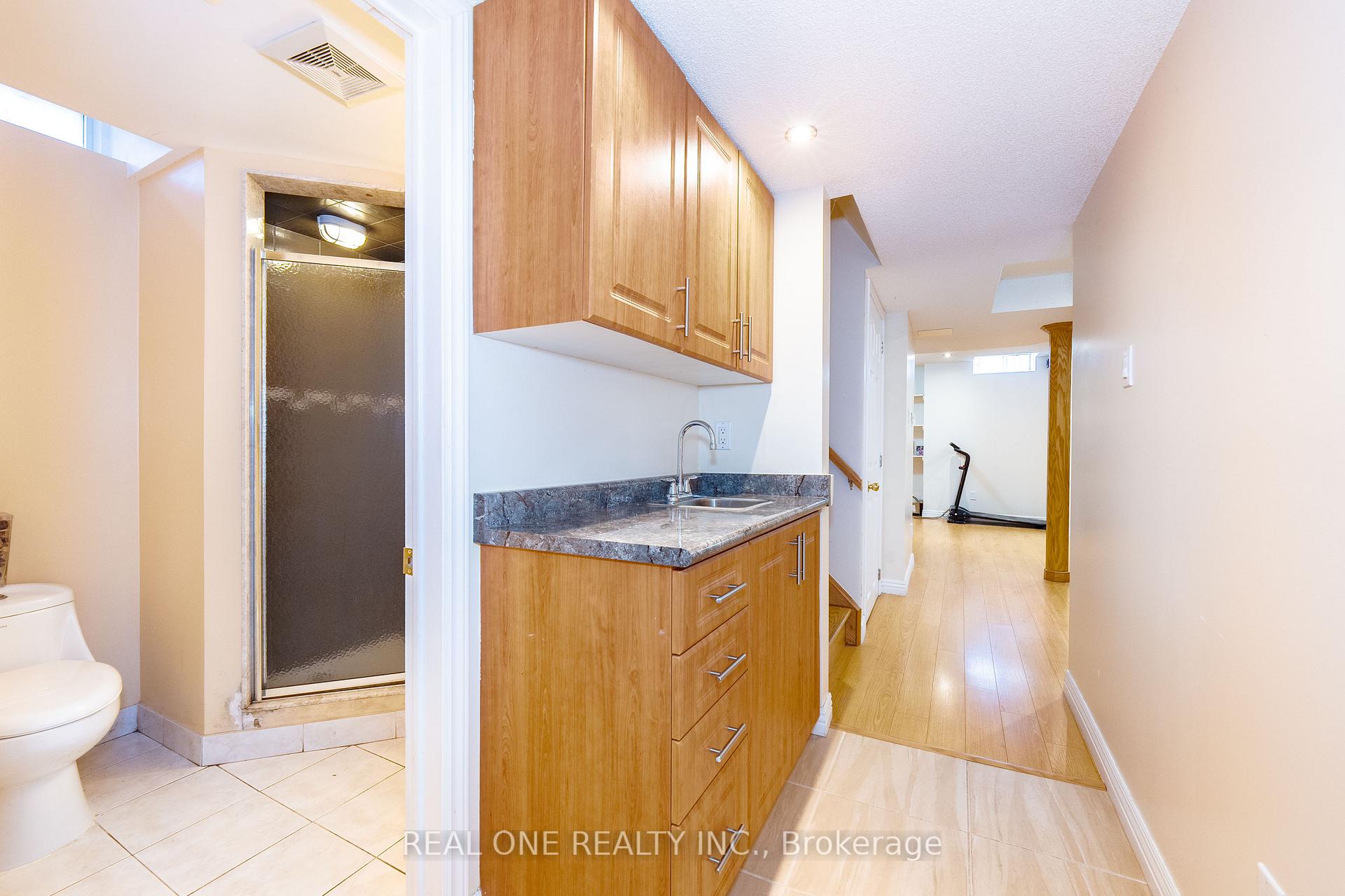 Photo 24 of 40 Saffron Street, Markham, Greensborough — HOMEH