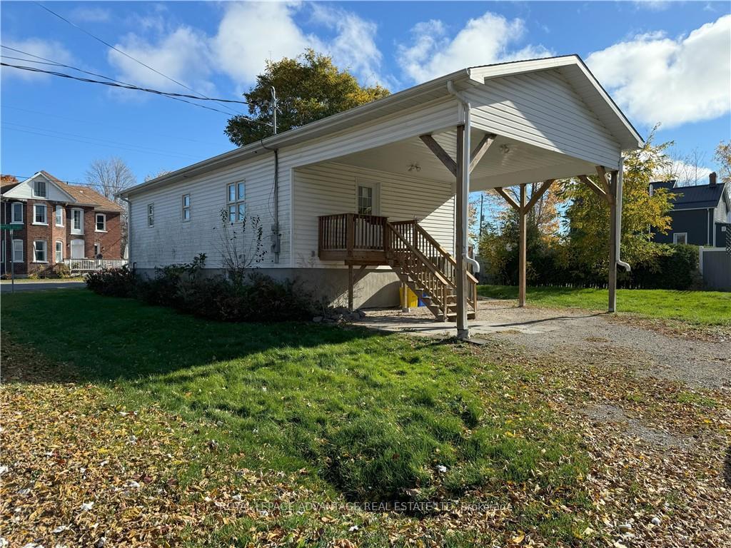 Photo 21 of 20 Jubilee Street, Montague, Montague Twp — HOMEH