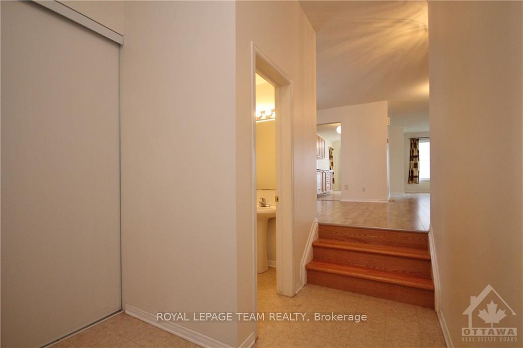 Photo 2 of 56 Wimbledon Way, Ottawa, Kanata - Morgan's Grant/South March — HOMEH