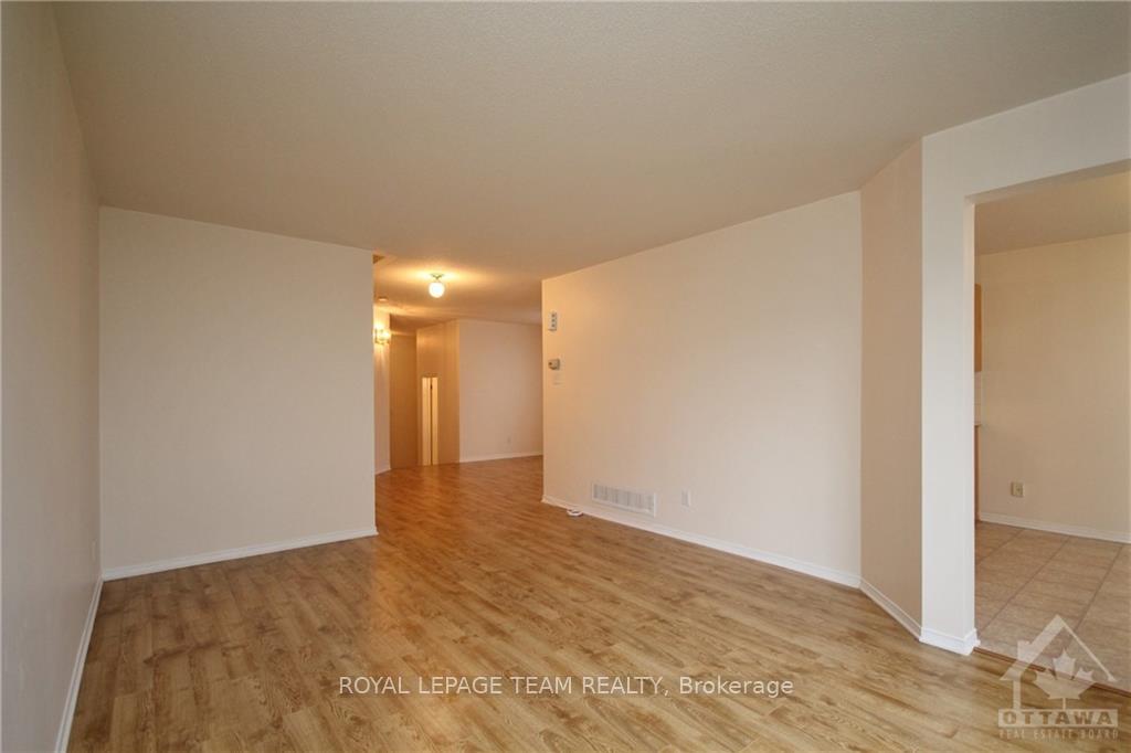 Photo 6 of 56 Wimbledon Way, Ottawa, Kanata - Morgan's Grant/South March — HOMEH