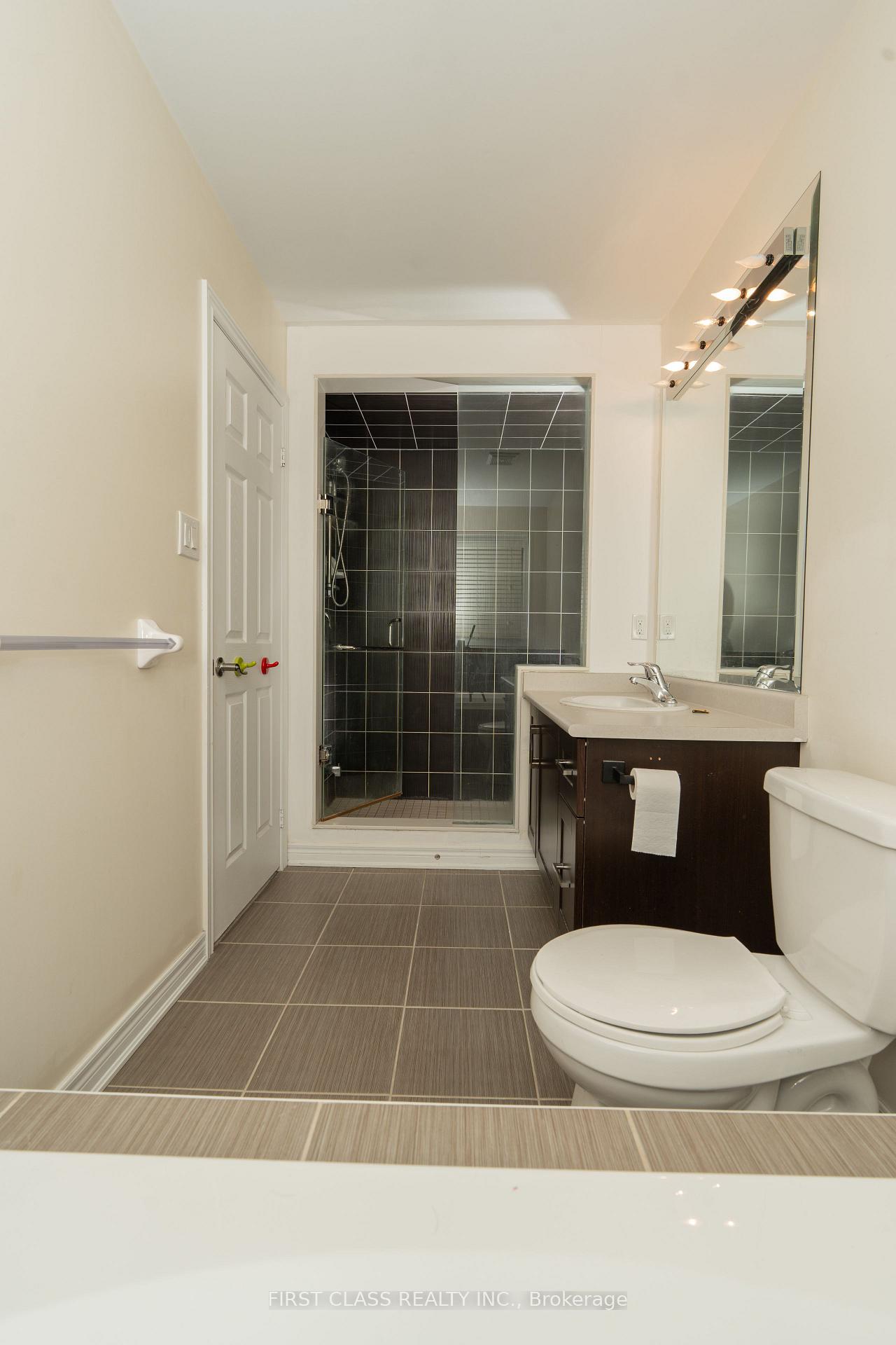 Photo 23 of 101 Fimco Crescent, Markham, Greensborough — HOMEH