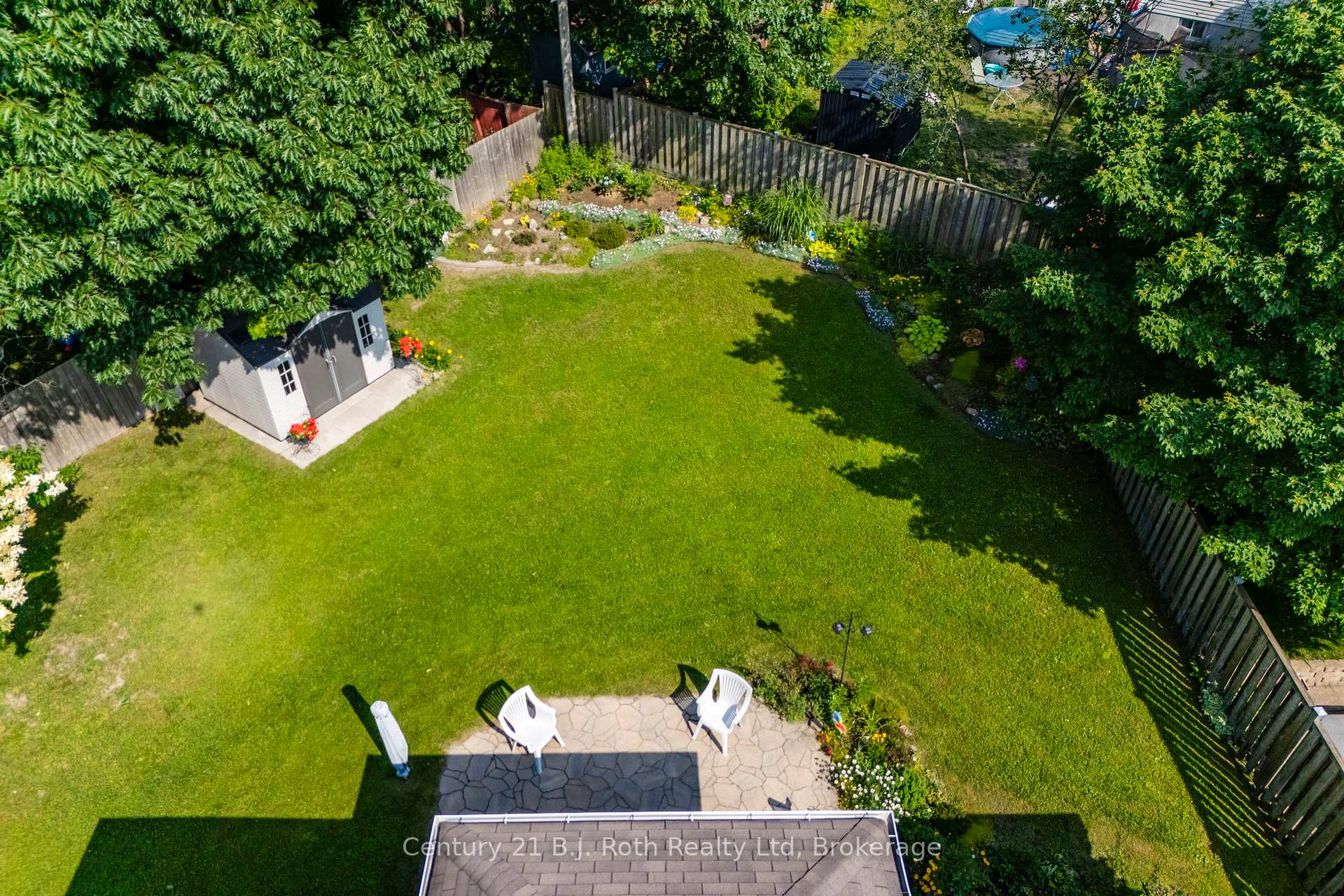 Photo 41 of 997 Whitney Crescent, Midland — HOMEH