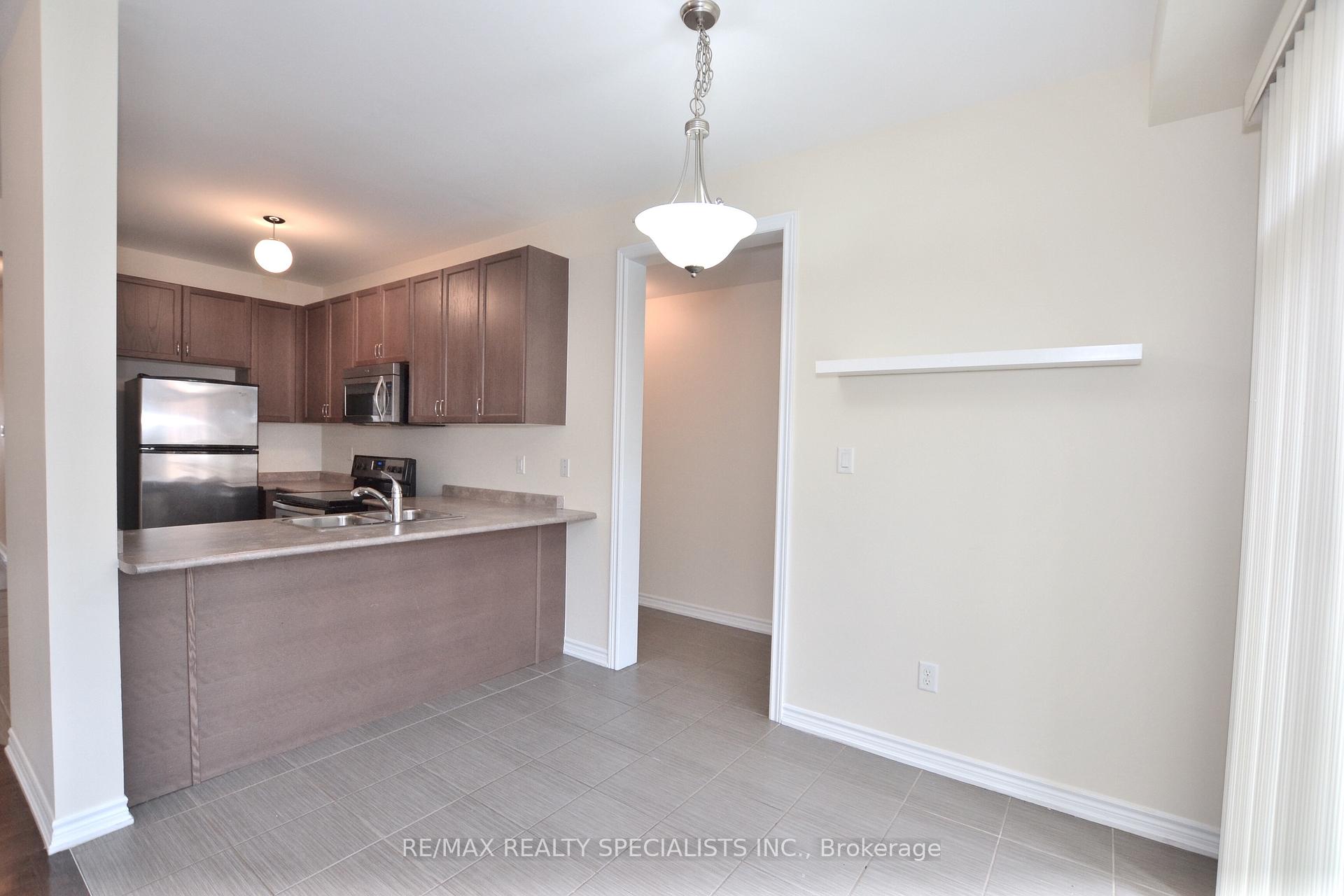 Photo 5 of 1520 Haws Crescent, Milton, Clarke — HOMEH