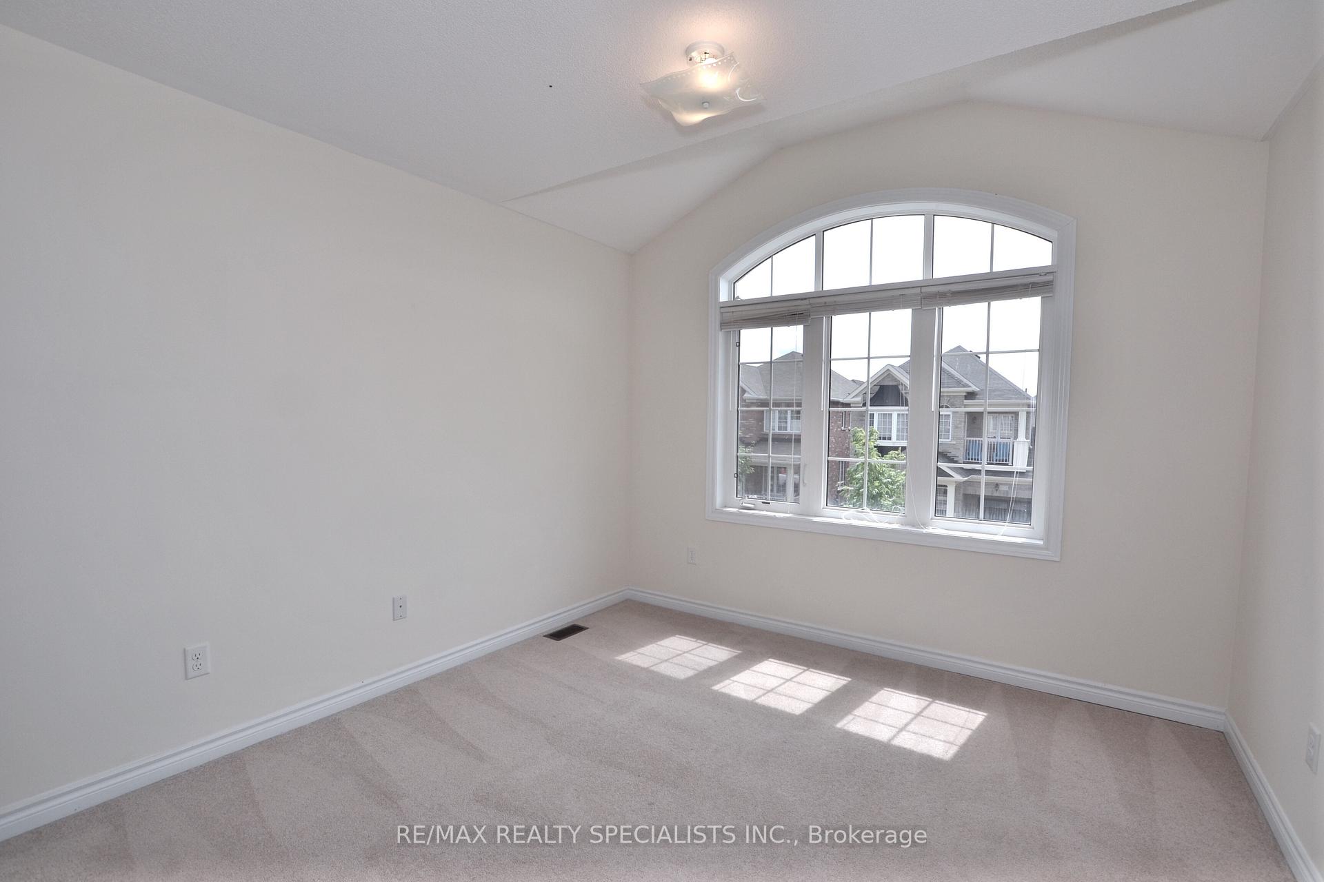 Photo 9 of 1520 Haws Crescent, Milton, Clarke — HOMEH
