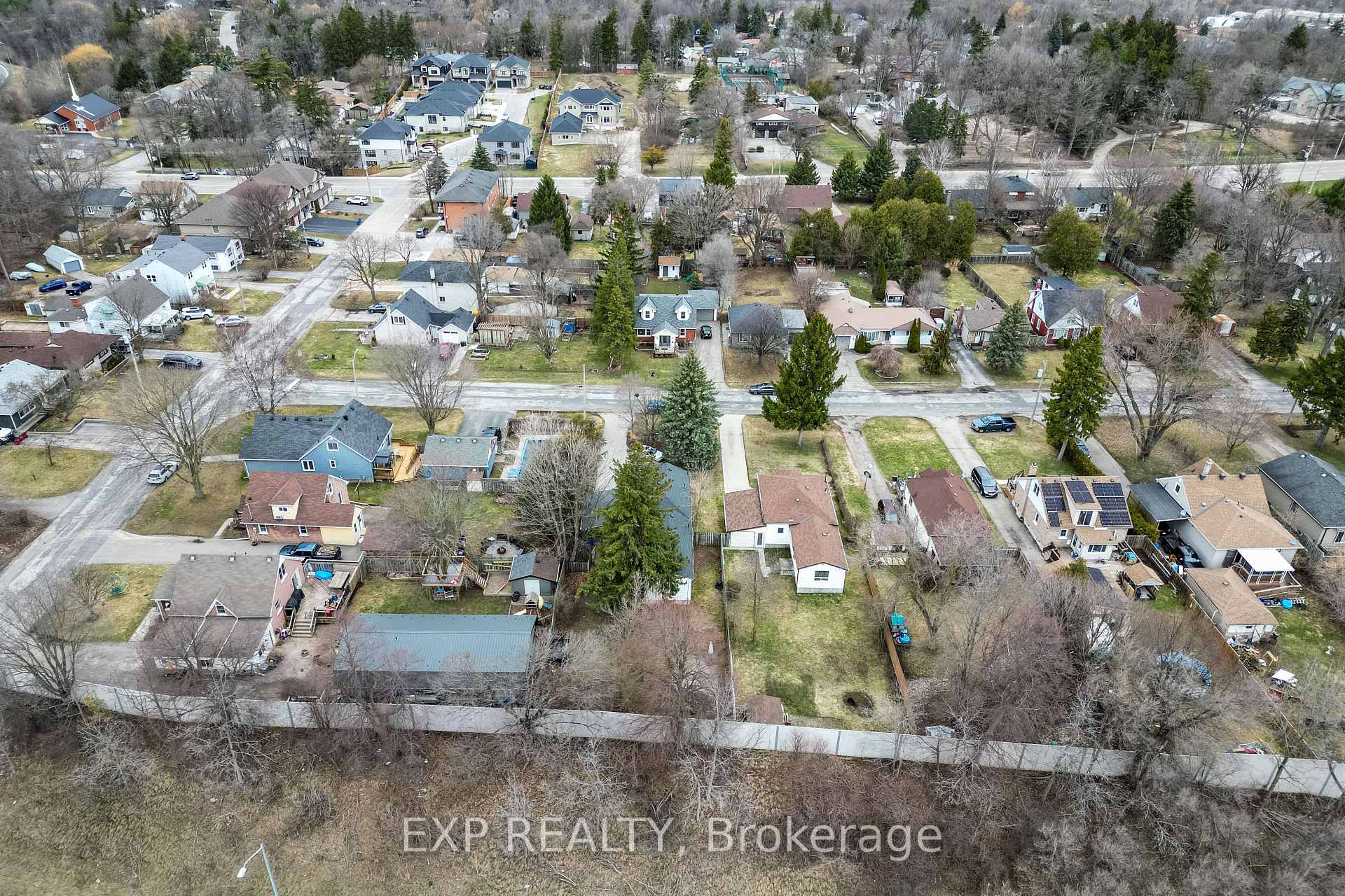 Photo 30 of 61 Hamel Avenue, Kitchener — HOMEH
