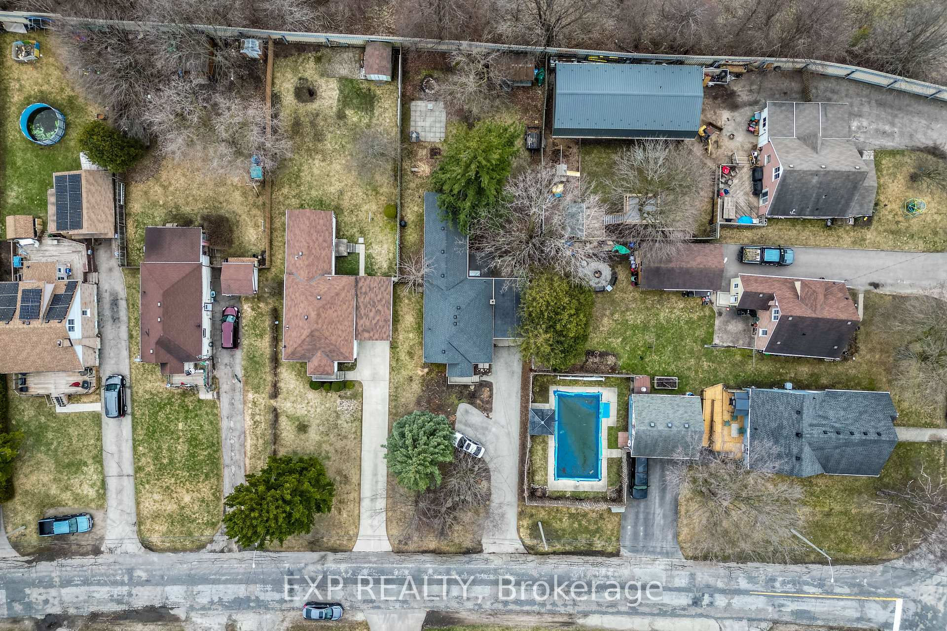 Photo 31 of 61 Hamel Avenue, Kitchener — HOMEH