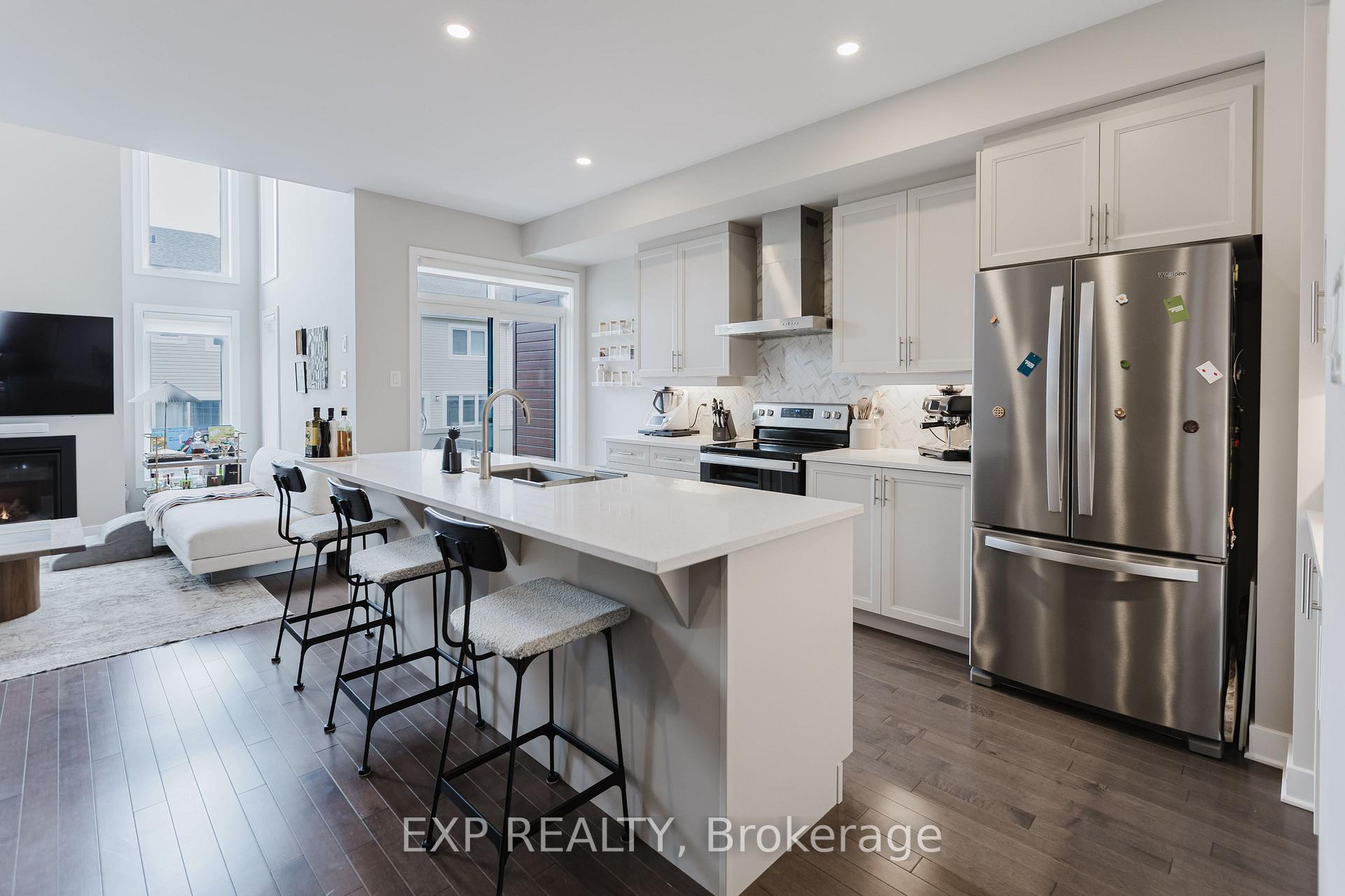 Photo 7 of 726 Twist Way, Ottawa, Kanata - Emerald Meadows/Trailwest — HOMEH