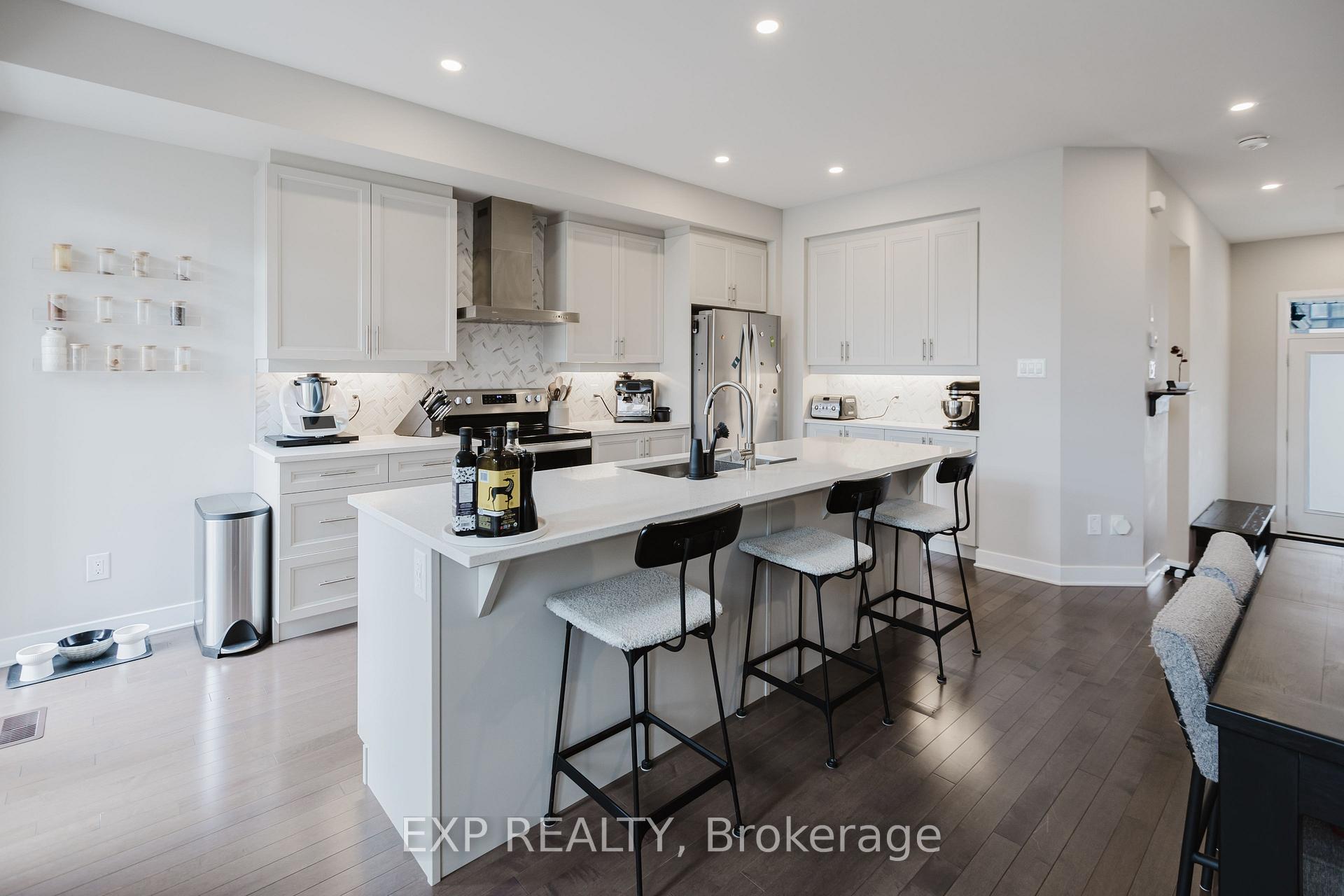 Photo 9 of 726 Twist Way, Ottawa, Kanata - Emerald Meadows/Trailwest — HOMEH