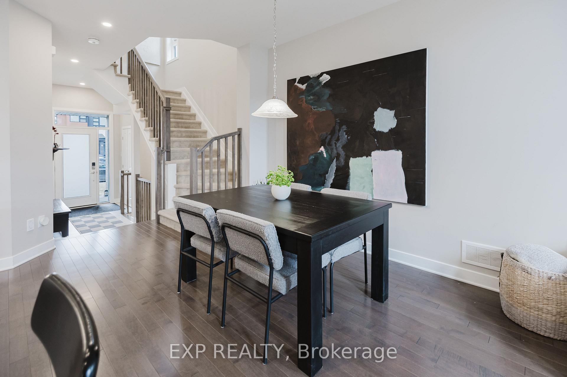 Photo 14 of 726 Twist Way, Ottawa, Kanata - Emerald Meadows/Trailwest — HOMEH