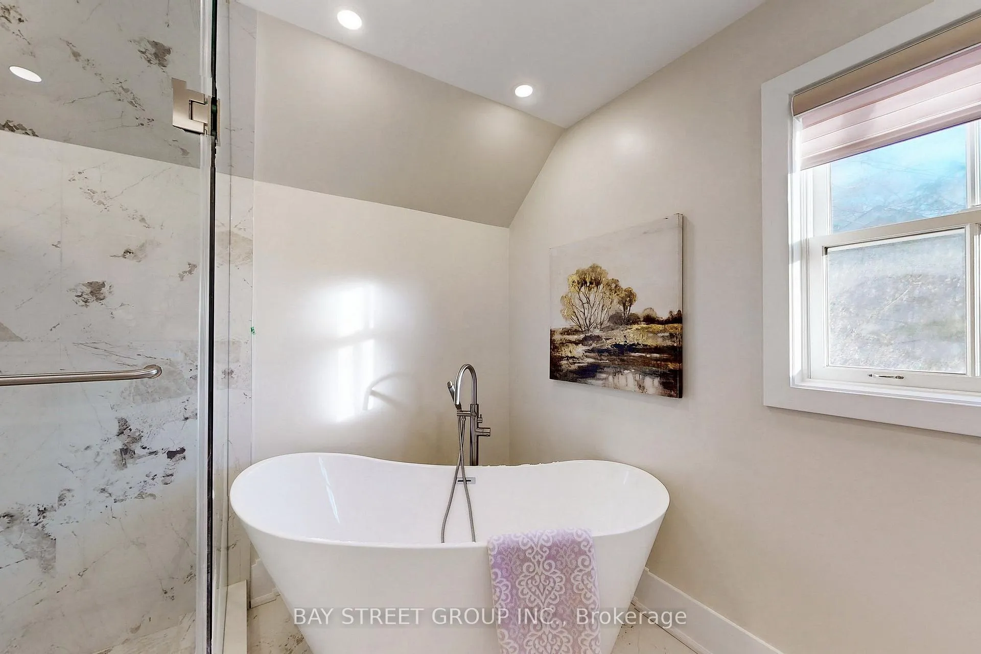 Photo 35 of 236 Main Street, Markham, Unionville — HOMEH