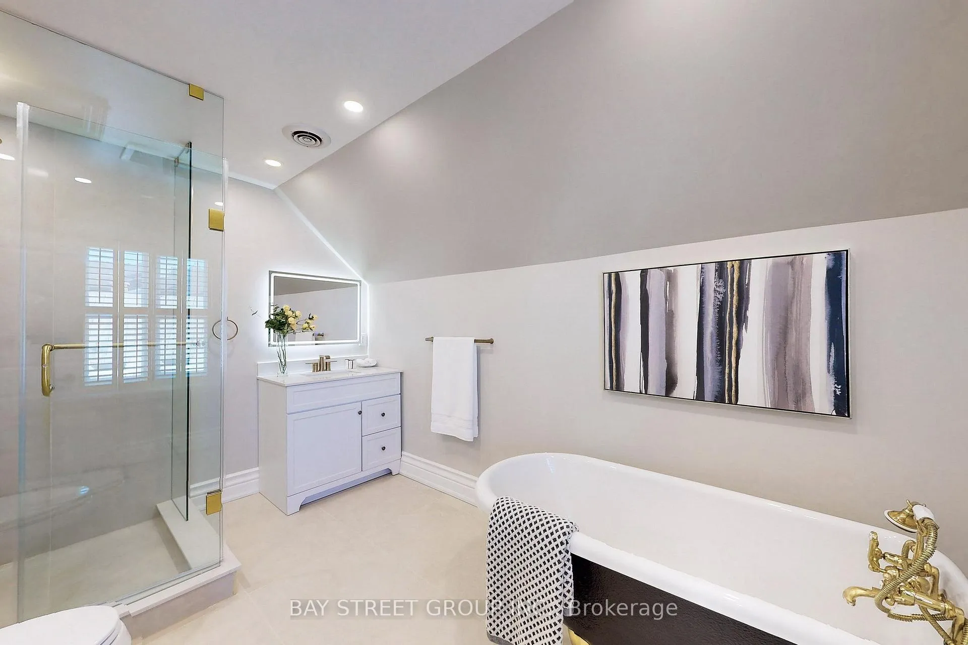 Photo 41 of 236 Main Street, Markham, Unionville — HOMEH