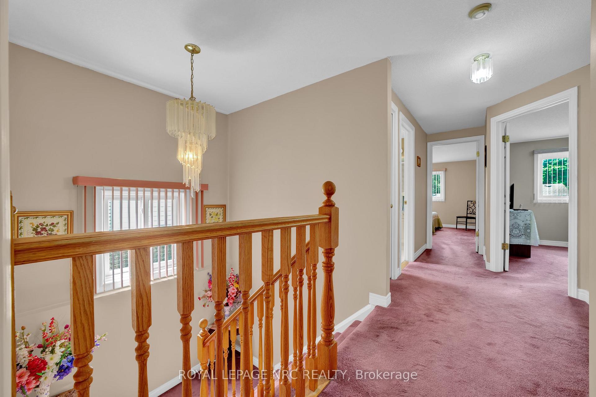 Photo 20 of 27 Hollyridge Crescent, Kitchener — HOMEH
