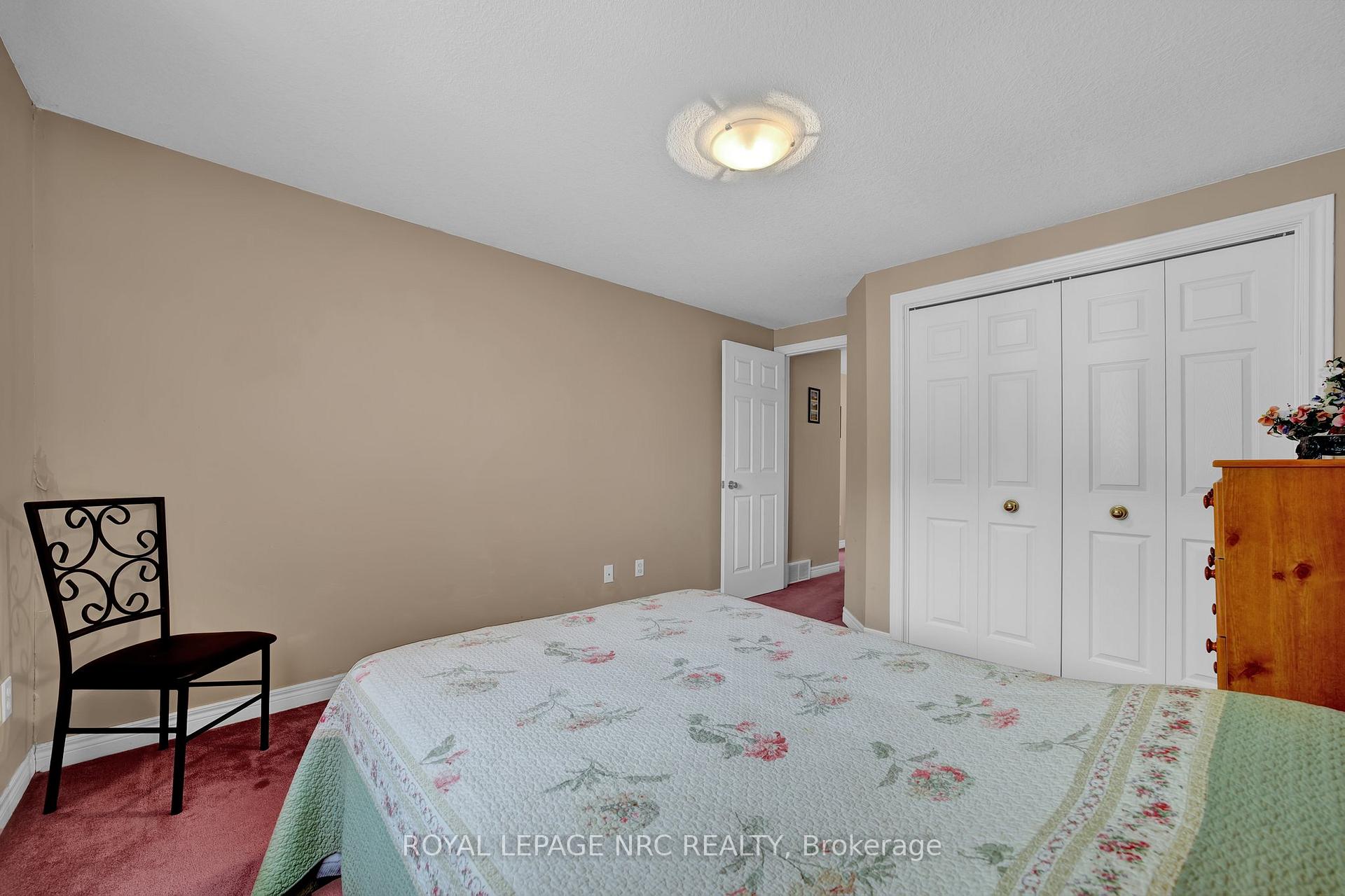 Photo 22 of 27 Hollyridge Crescent, Kitchener — HOMEH