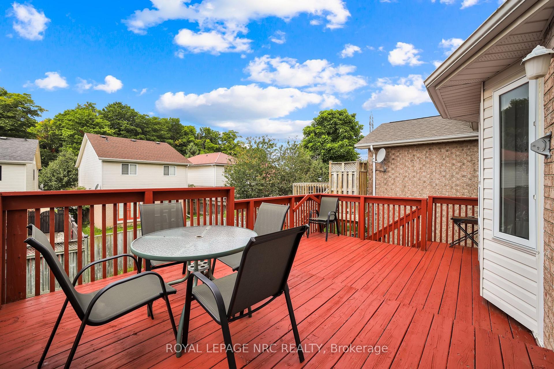 Photo 40 of 27 Hollyridge Crescent, Kitchener — HOMEH