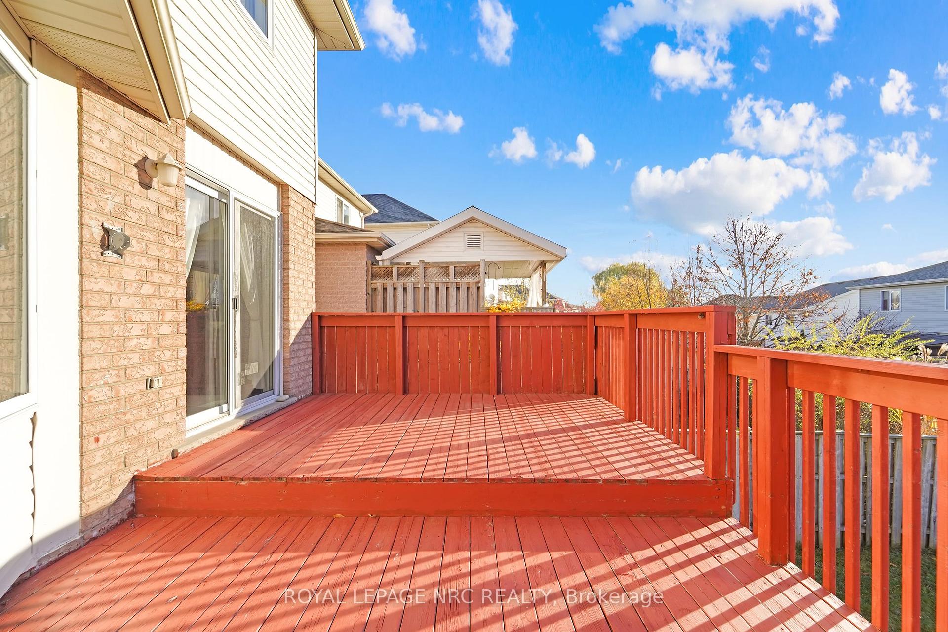Photo 41 of 27 Hollyridge Crescent, Kitchener — HOMEH
