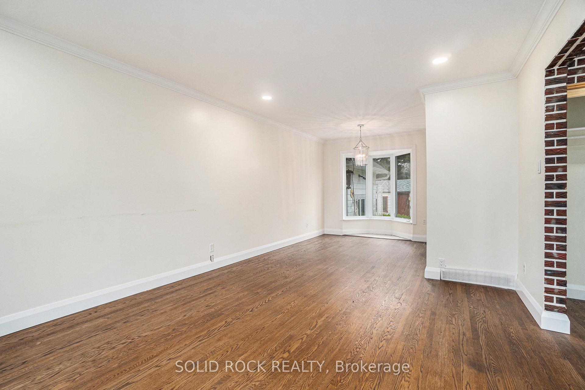 Photo 8 of 196 Morrena Road, Ottawa, Kanata - Glencairn/Hazeldean — HOMEH