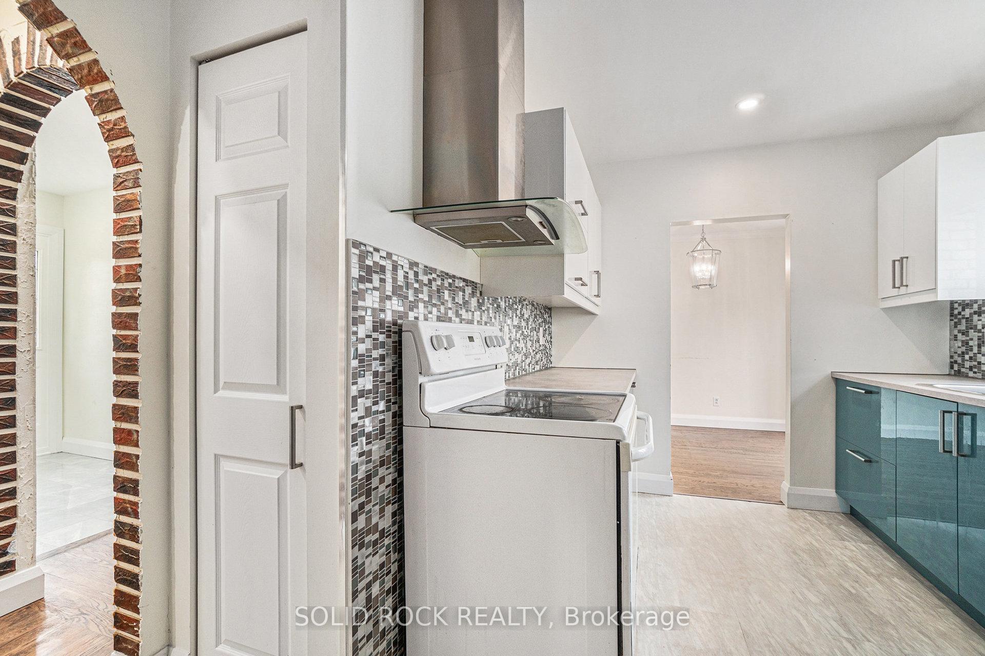 Photo 21 of 196 Morrena Road, Ottawa, Kanata - Glencairn/Hazeldean — HOMEH