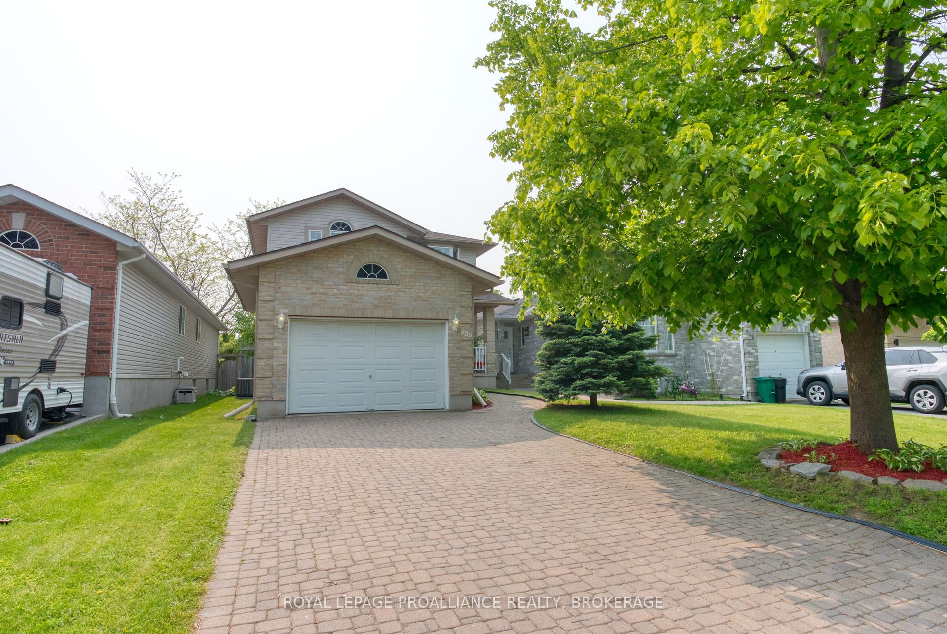 Photo 1 of 885 Ringstead Street, Kingston, City Southwest — HOMEH