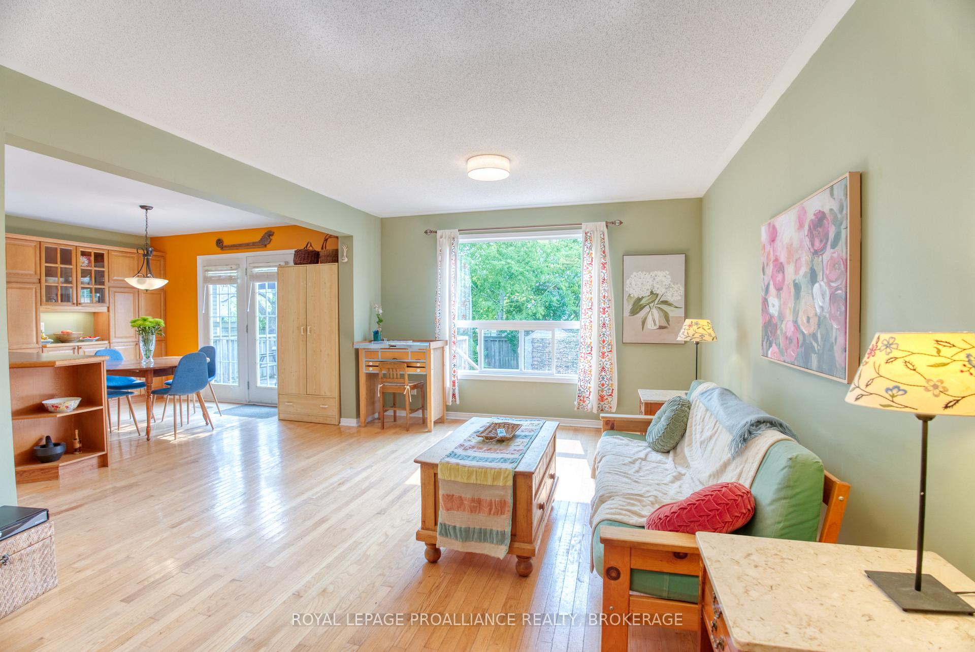 Photo 8 of 885 Ringstead Street, Kingston, City Southwest — HOMEH