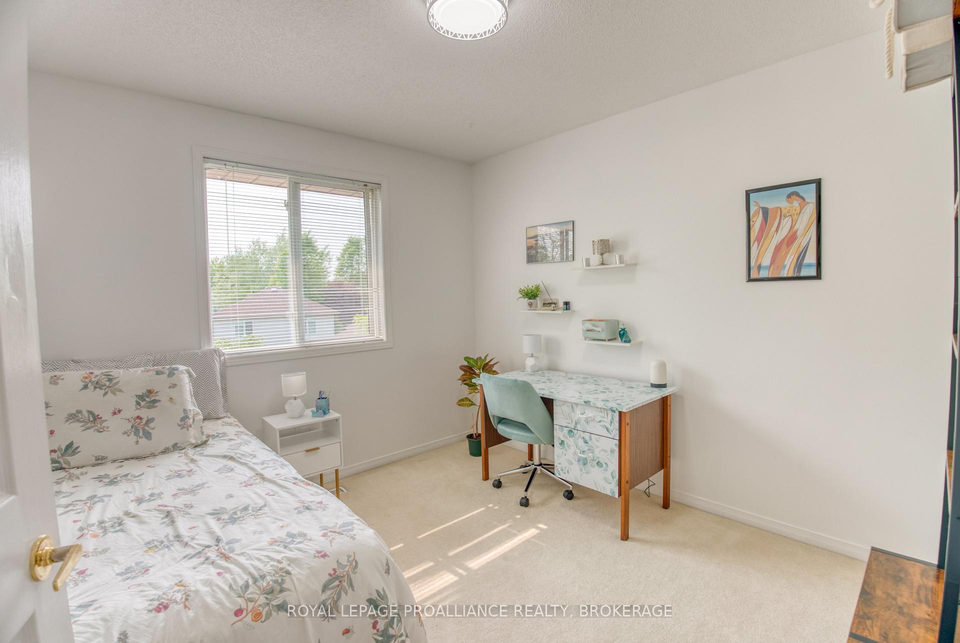 Photo 41 of 885 Ringstead Street, Kingston, City Southwest — HOMEH